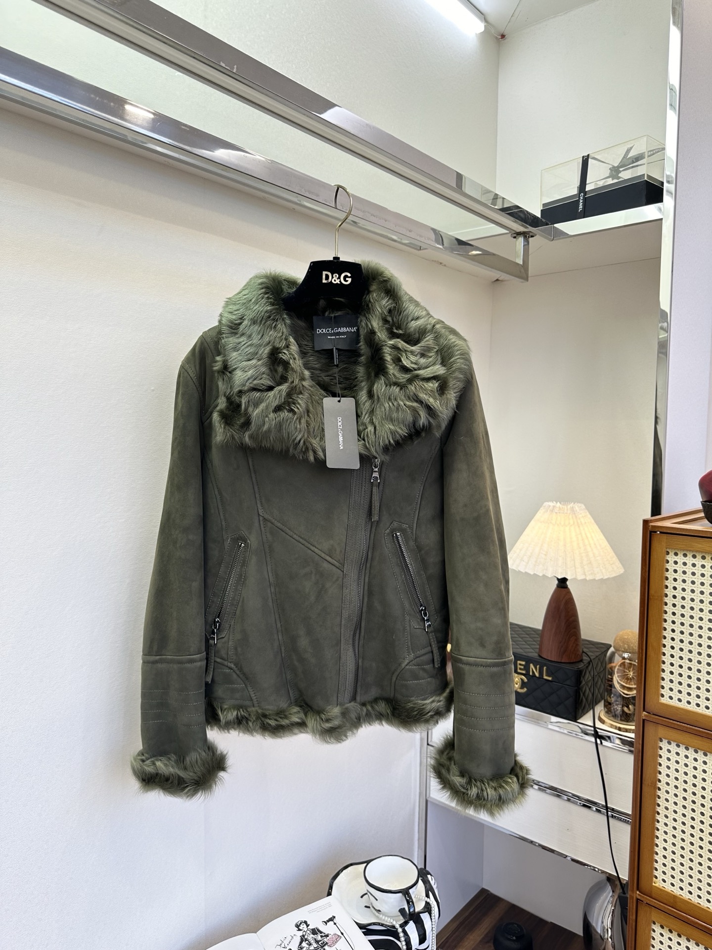 Luxurious Turkish Lambskin Short Coat – Soft, Warm, and Stylish