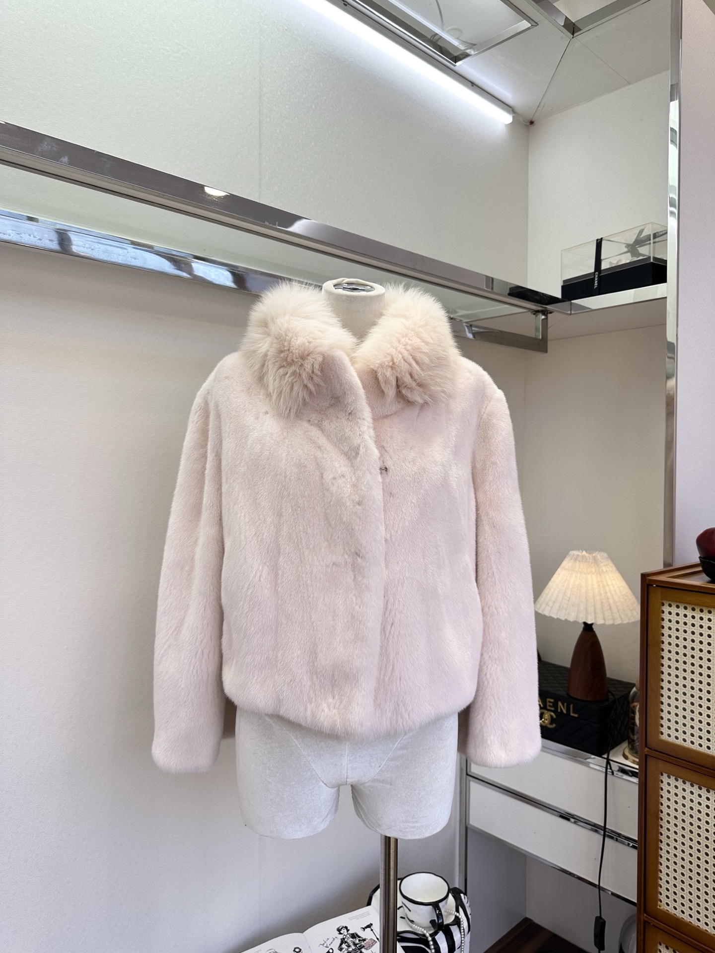 NO:636338,Detailed picture display, Fendi-clothing, fendi, alexander wang19860909细节图展示,芬迪-服装,fendi,alexander wang,Women's clothing