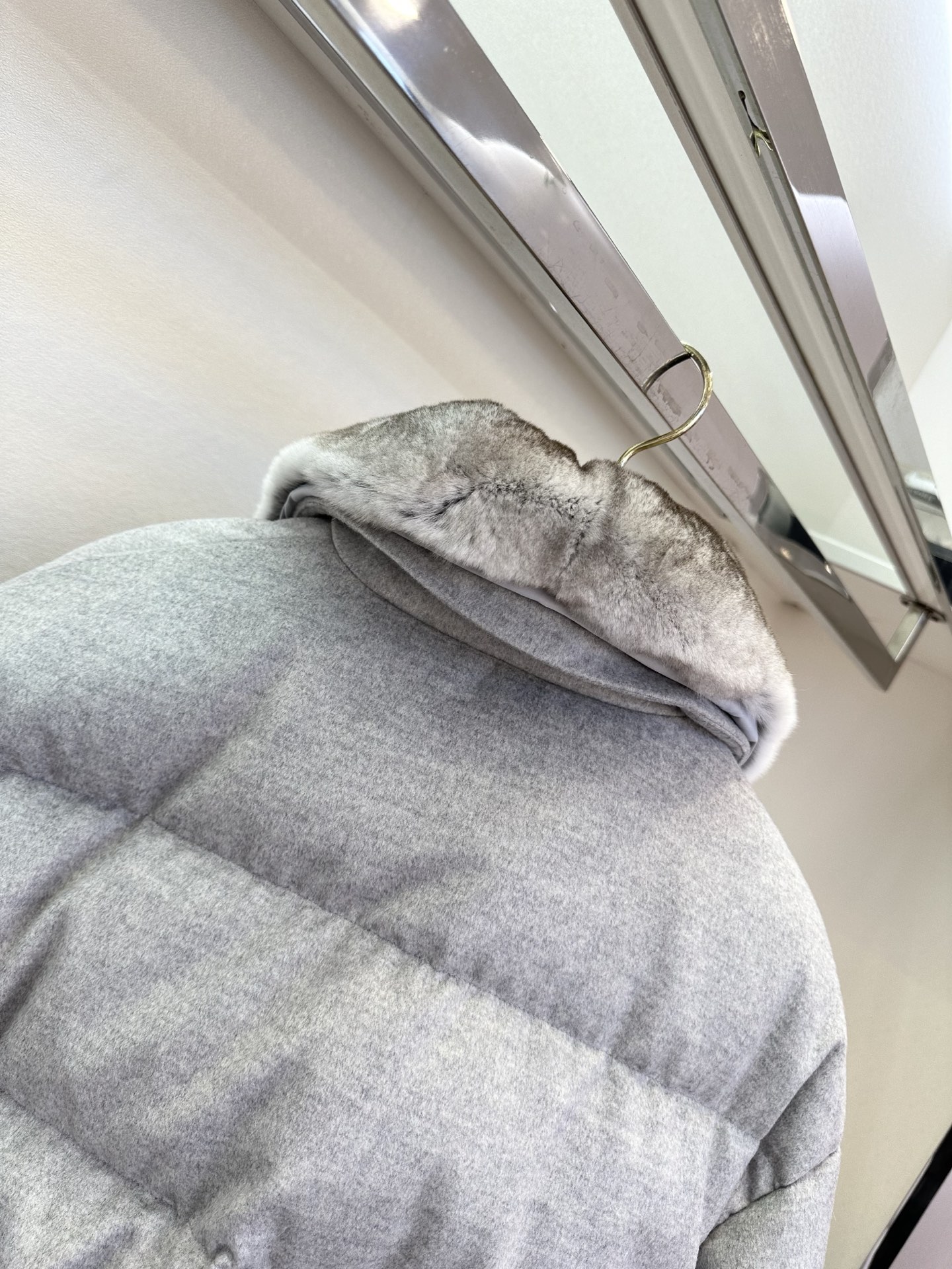 Elegant Women's Wool-Cashmere Down Coat with Detachable Rabbit Fur Collar 6 i1764635591427 6688 0 4