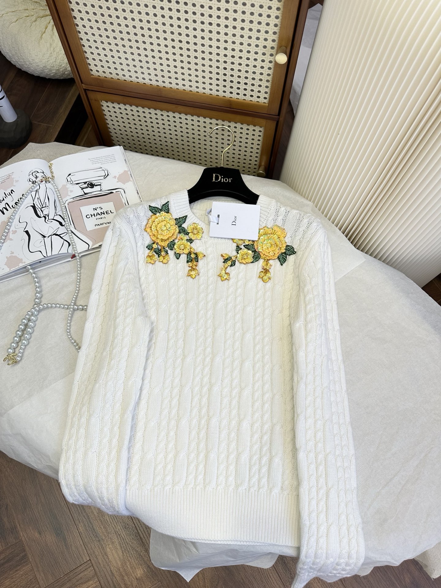 NO:721149,Detailed picture display, Chanel-clothing, chanel,19860909细节图展示,香奈儿-服装,chanel,,Women's clothing