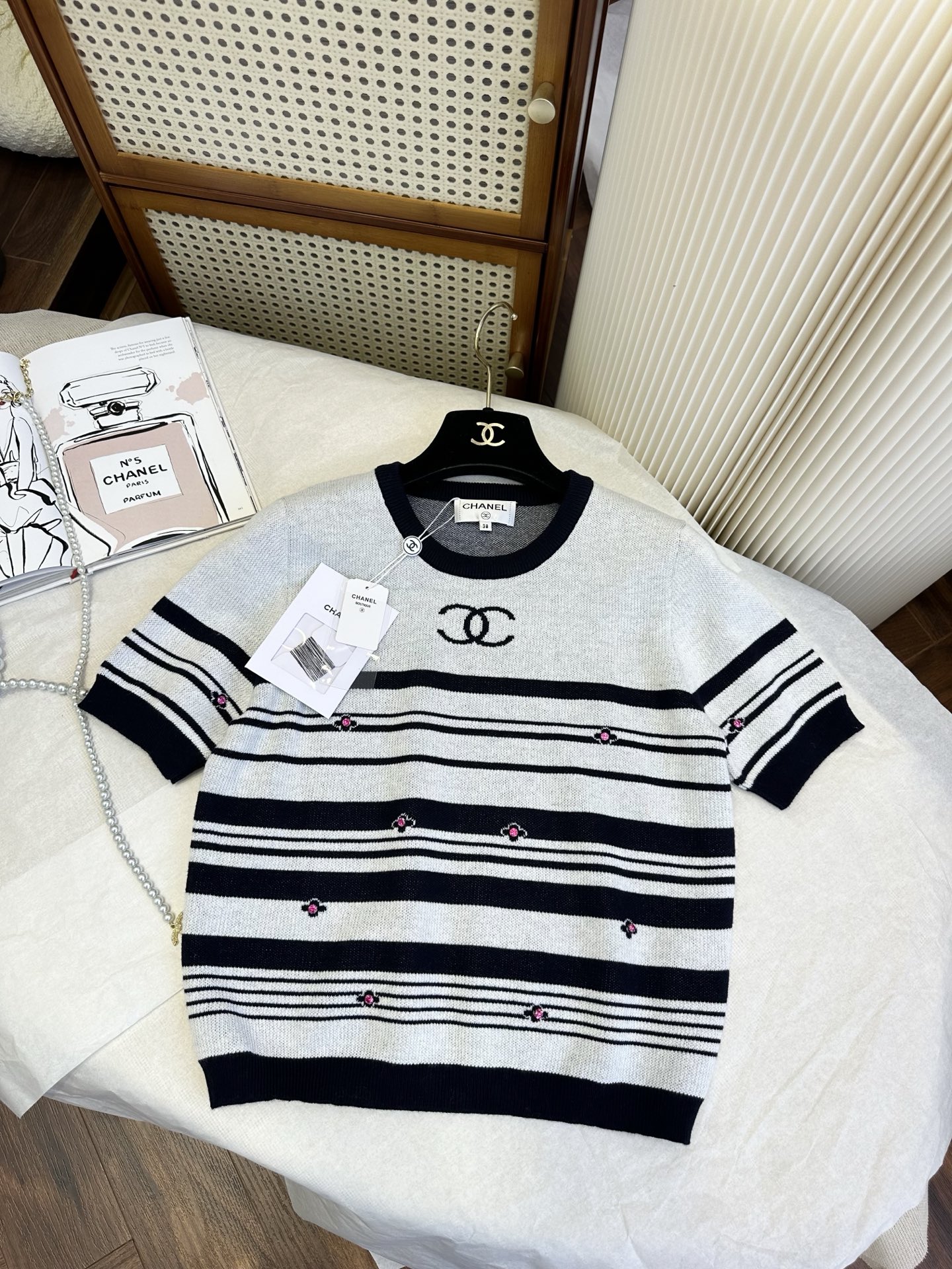 NO:721360,Detailed picture display,19860909细节图展示,,,Women's clothing