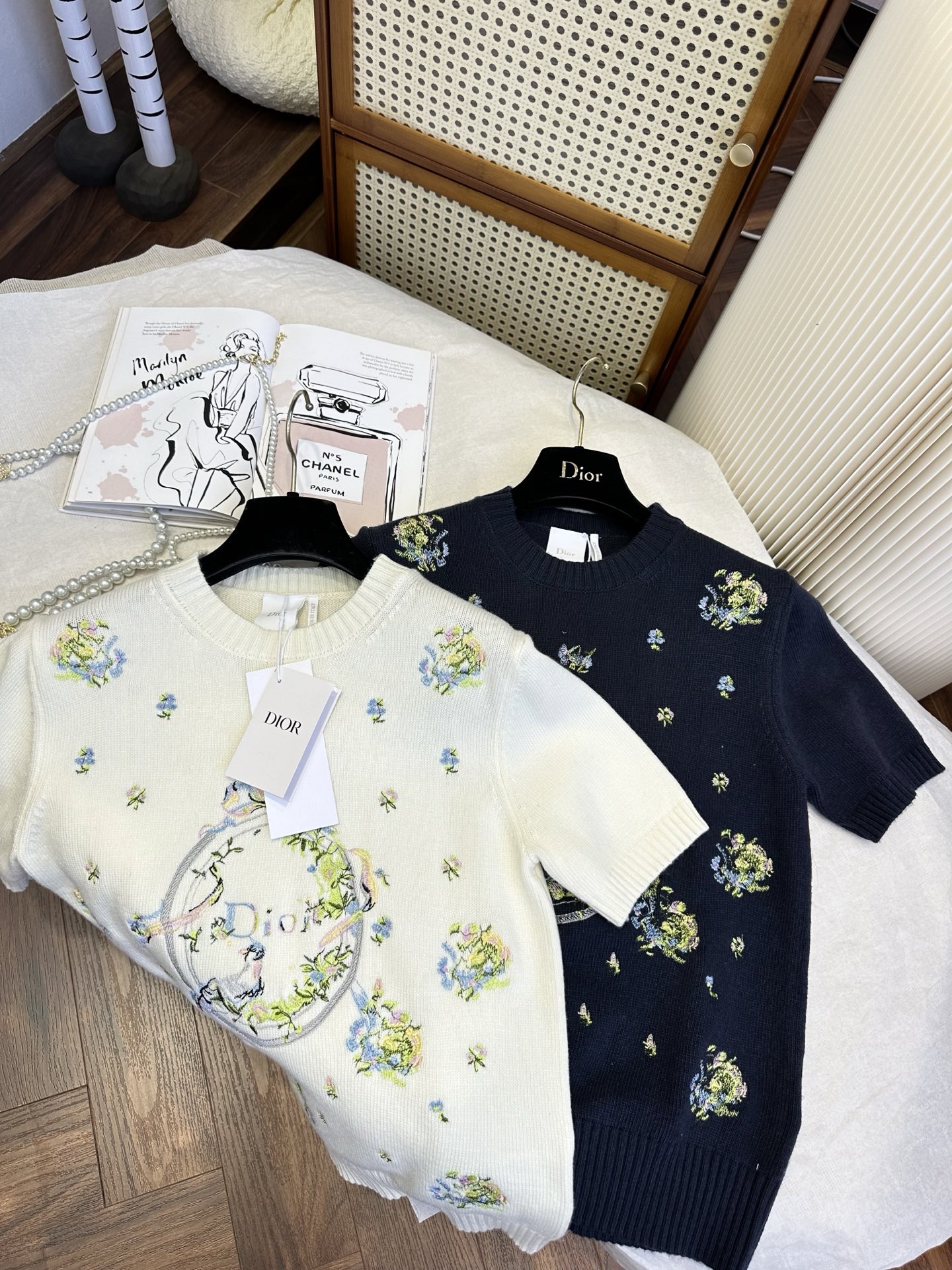 NO:721351,Detailed picture display, Dior-clothing, dior,19860909细节图展示,迪奥-服装,dior,,Women's clothing