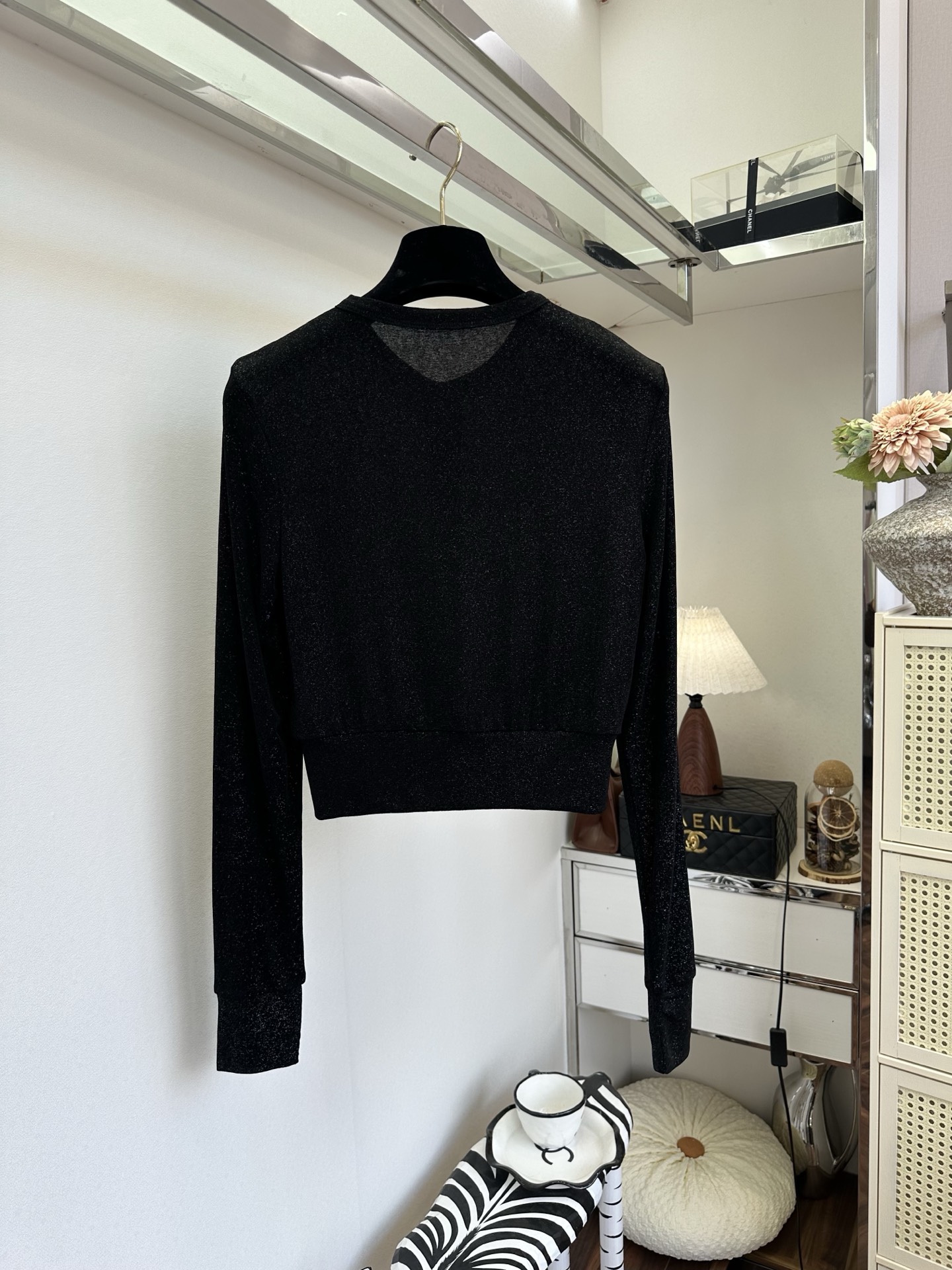 「御姐穿搭法」 韩国进口自带星光银丝线面料，%63醋酸 %32涤纶 %5氨纶 完美结合 超薄清透 夏天行