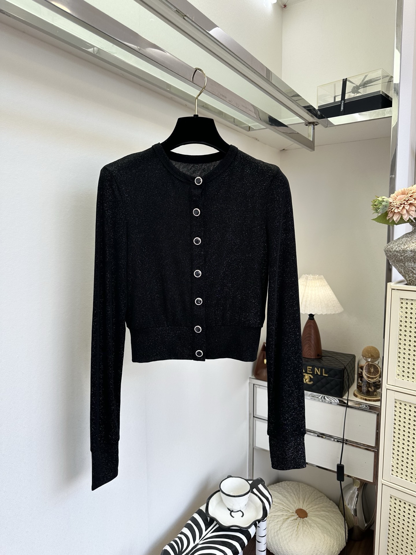 「御姐穿搭法」 韩国进口自带星光银丝线面料，%63醋酸 %32涤纶 %5氨纶 完美结合 超薄清透 夏天行