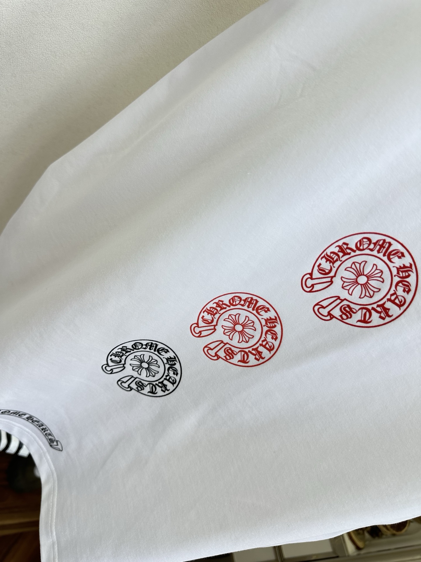 「可做情侣款」               进口冰丝棉料T 轻薄 舒适 又透气 好穿又好搭  SIZE：