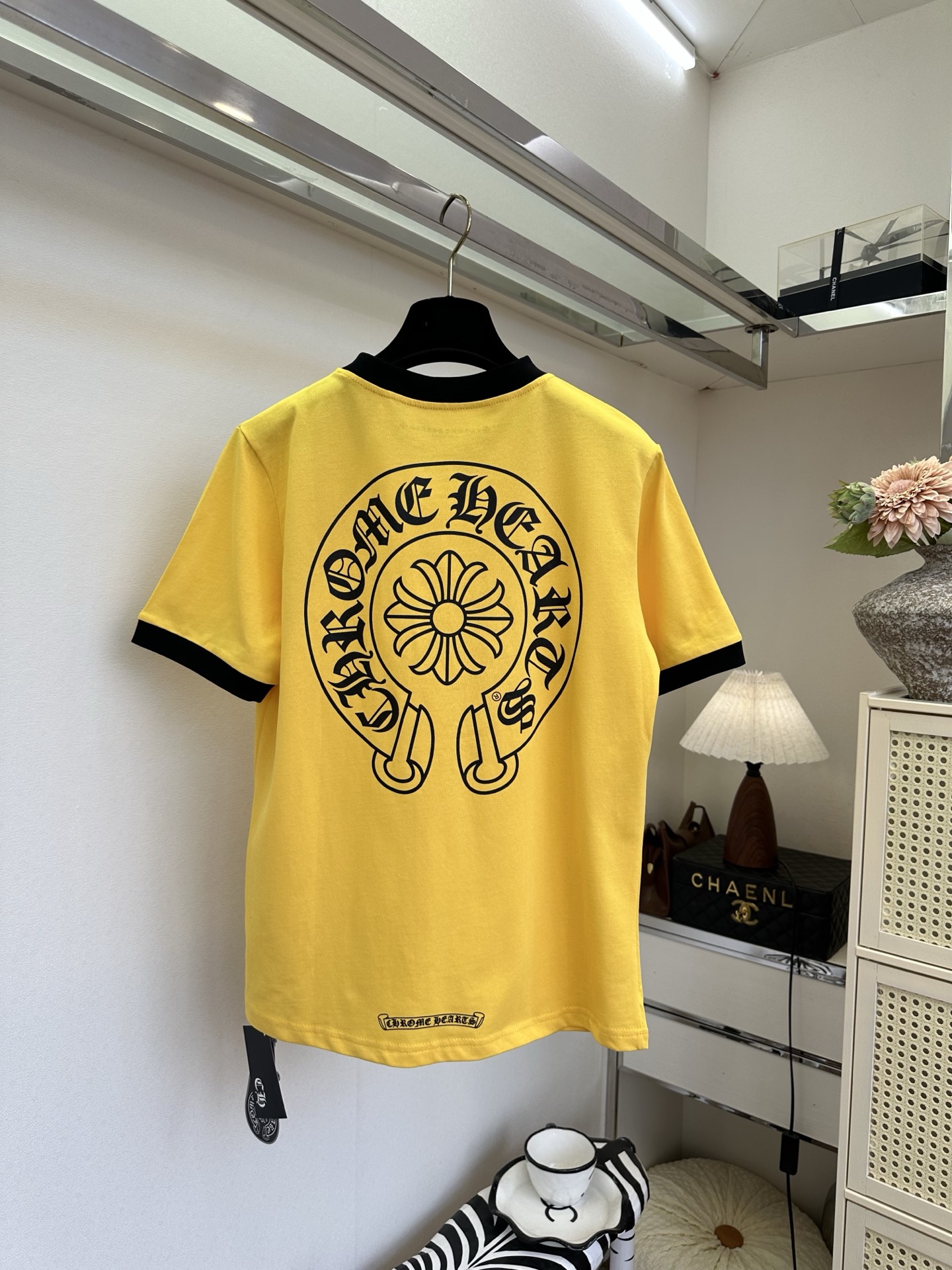 NO:817514,'Horse Hoof Limited Series' The highest version on the market. The fabric material and craftsmanship are very exquisite. Let the details speak for themselves. This model is really popular. SIZE S M L PRICE, Chrome Hearts - clothing, chrome hearts,19860909「马蹄限定系列」   市场最高版本 面料材质和工艺处理都很精致,用细节说话 ,这个款属实有点儿火  SIZE S M L PRICE,克罗心-服装,chrome hearts,,Women's clothing