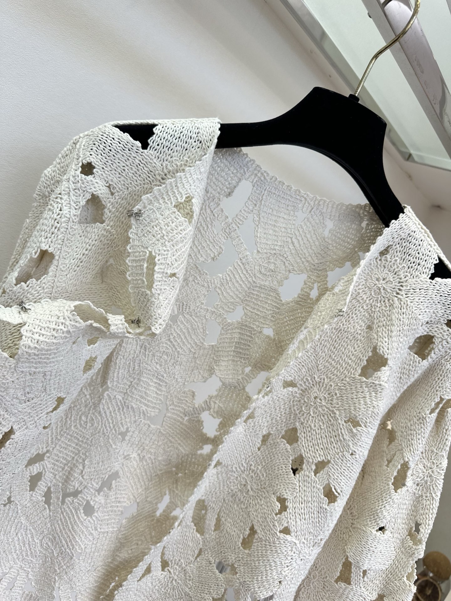 「镂空小开衫」       一比一原版复刻，高定出品。  SIZE： S M L