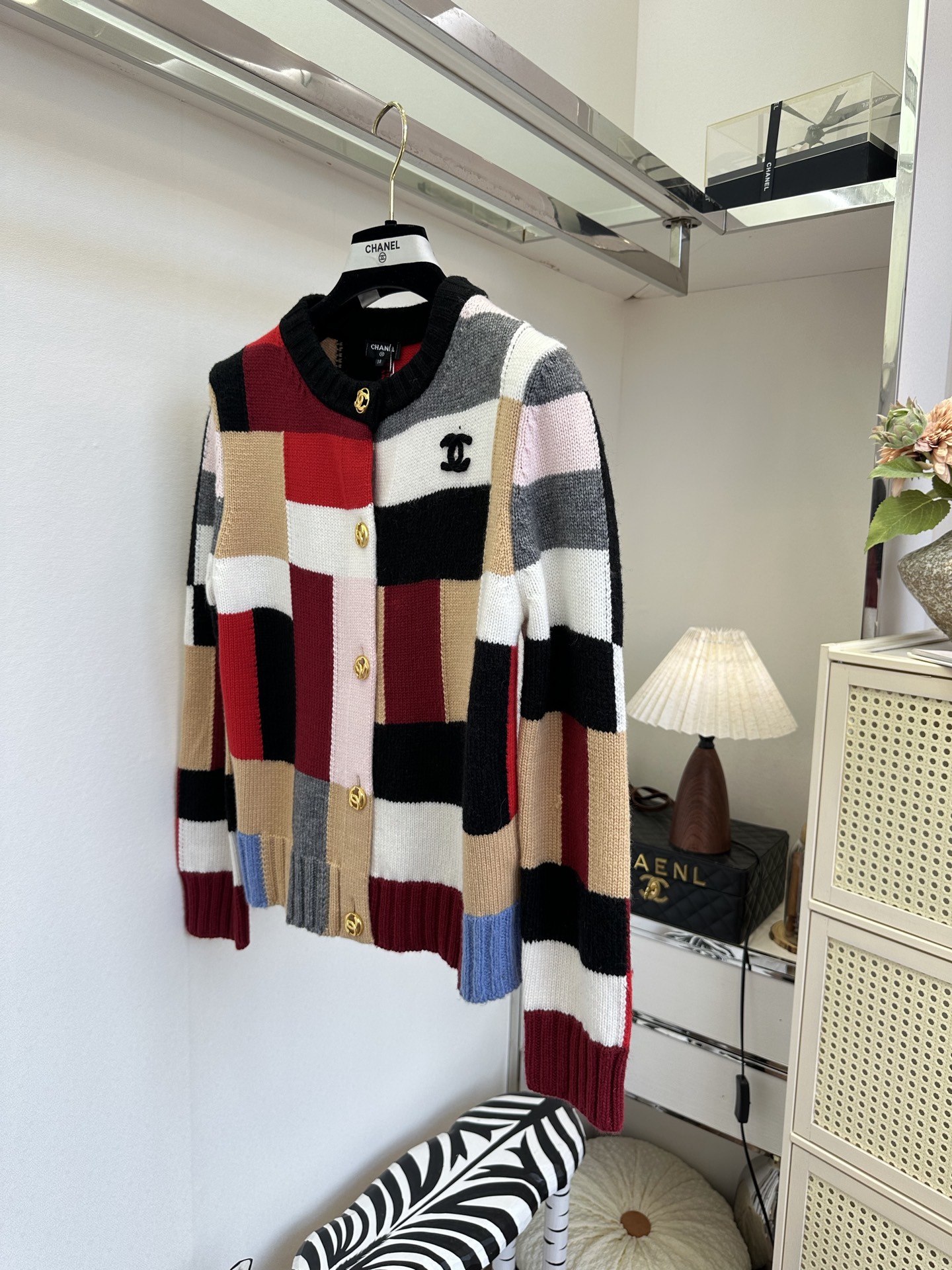 Свитер Chanel