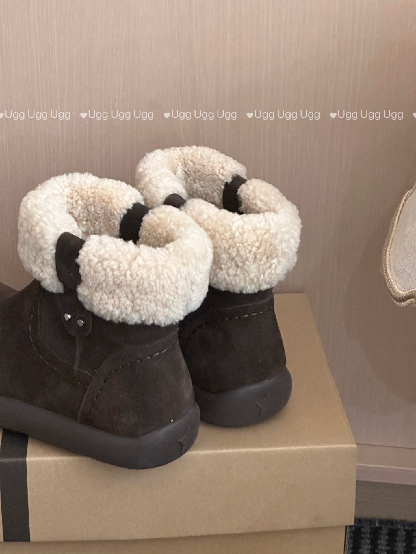 🔥𝐔*𝐠 ₂₀₂₅ . 卷毛泰迪土豆靴🧸土豆版型颜值高百搭卷羊毛内里 保暖舒适防滑大底不用担心天气四色S