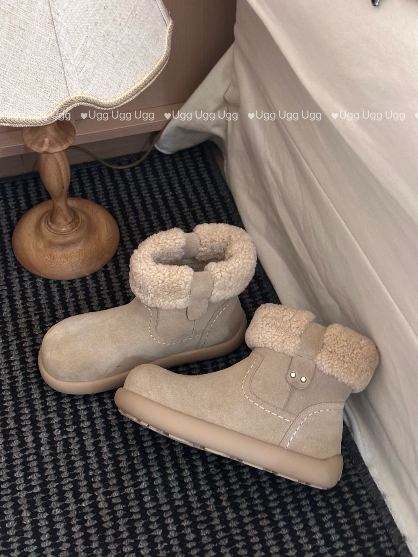 🔥𝐔*𝐠 ₂₀₂₅ . 卷毛泰迪土豆靴🧸土豆版型颜值高百搭卷羊毛内里 保暖舒适防滑大底不用担心天气四色S