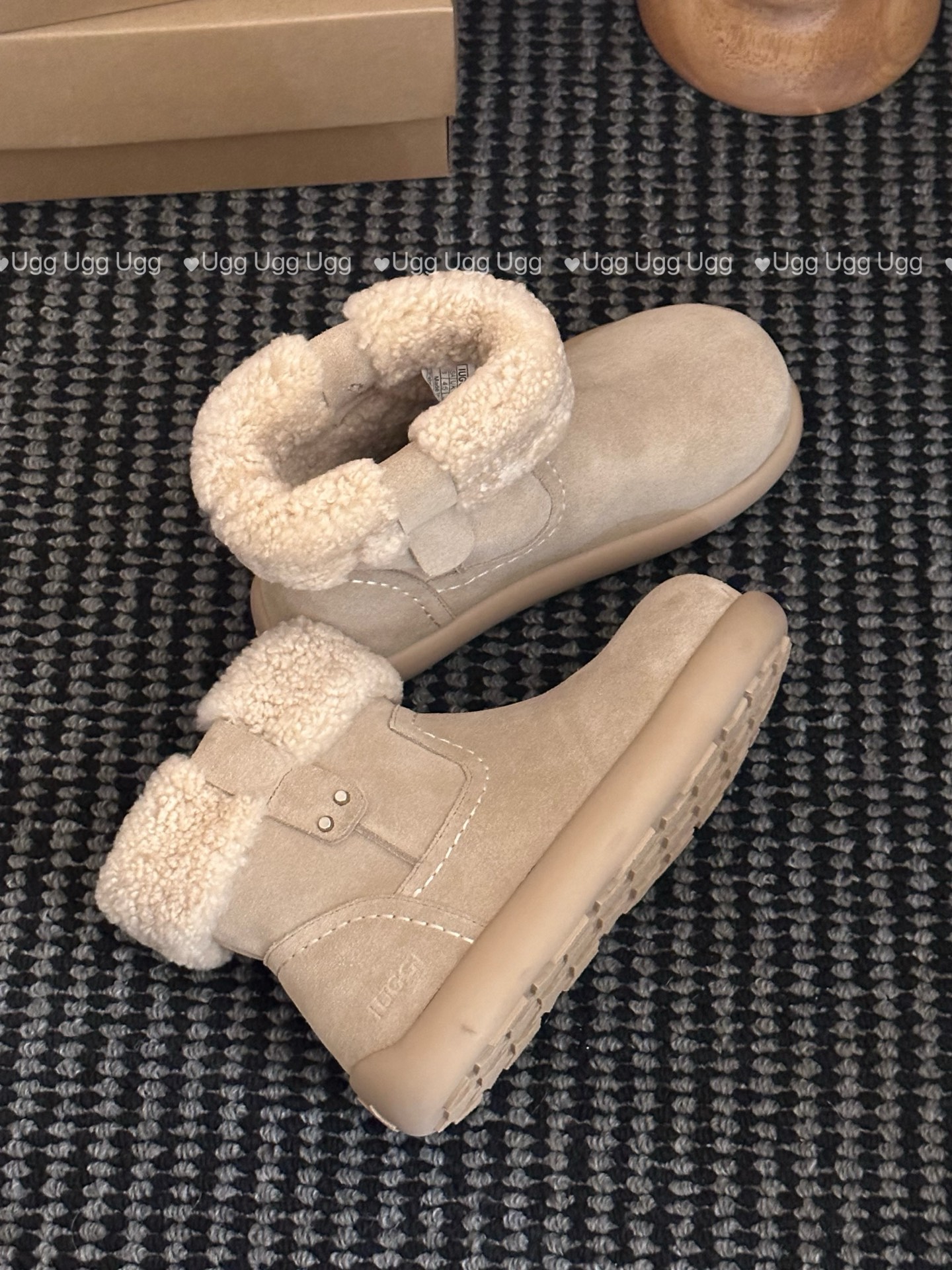 🔥𝐔*𝐠 ₂₀₂₅ . 卷毛泰迪土豆靴🧸土豆版型颜值高百搭卷羊毛内里 保暖舒适防滑大底不用担心天气四色S