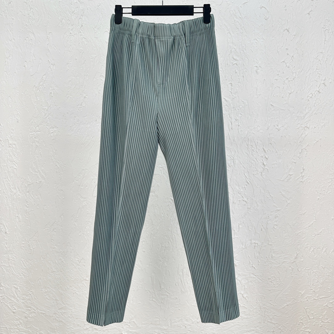 NO:822789,Issey M1yake Miyake pleated trousers with leg slit, size 1-4, men's, isseymiyake,19860909Issey M1yake三宅一生脚口开叉褶皱长裤 尺码1-4,男装,isseymiyake,,Women's clothing