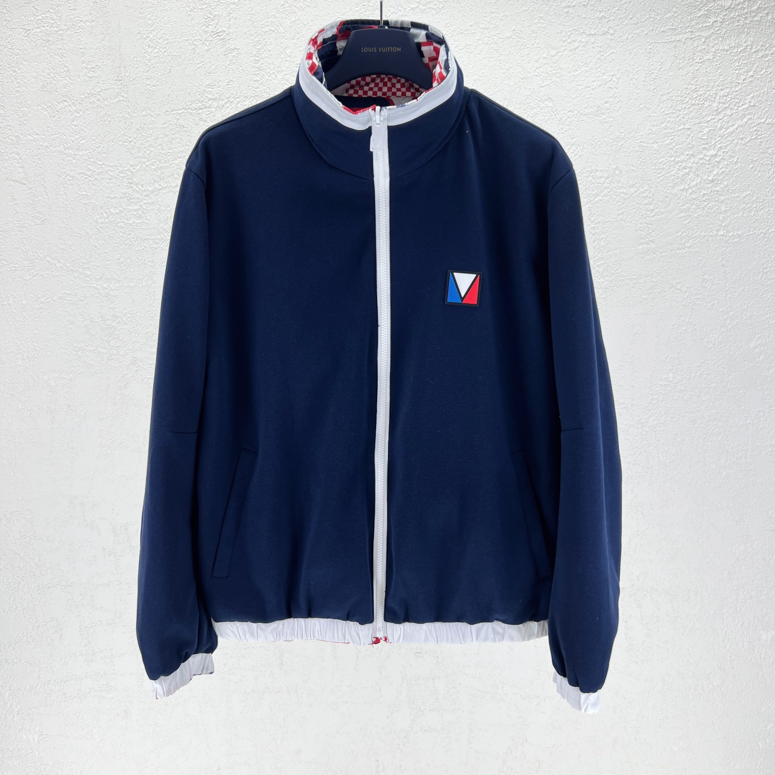 Louis Vuitton Reversible Windbreaker Jacket - Stylish & Versatile Coat 2 a1723959922928 4823