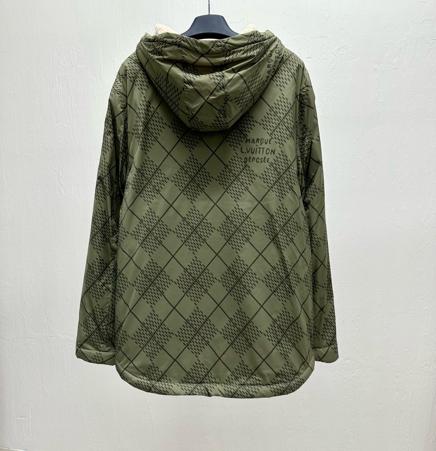 Louis Vuitton Reversible Teddy Wool Jacket - Cozy and Stylish Outerwear 8 a1734256154881 6412