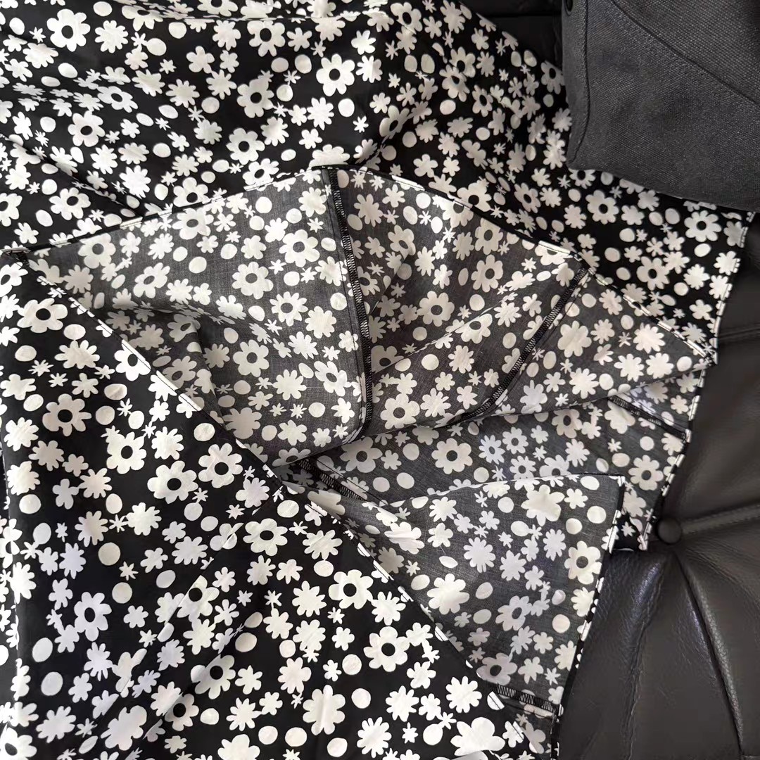 High Quality Women’s Clothes by Marni: Summer 2025 Collection Highlights Black-and-White Tampons - 图片 7