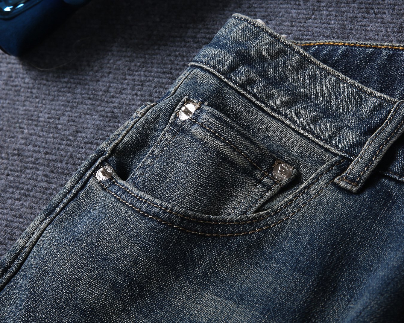 Miniatura 8