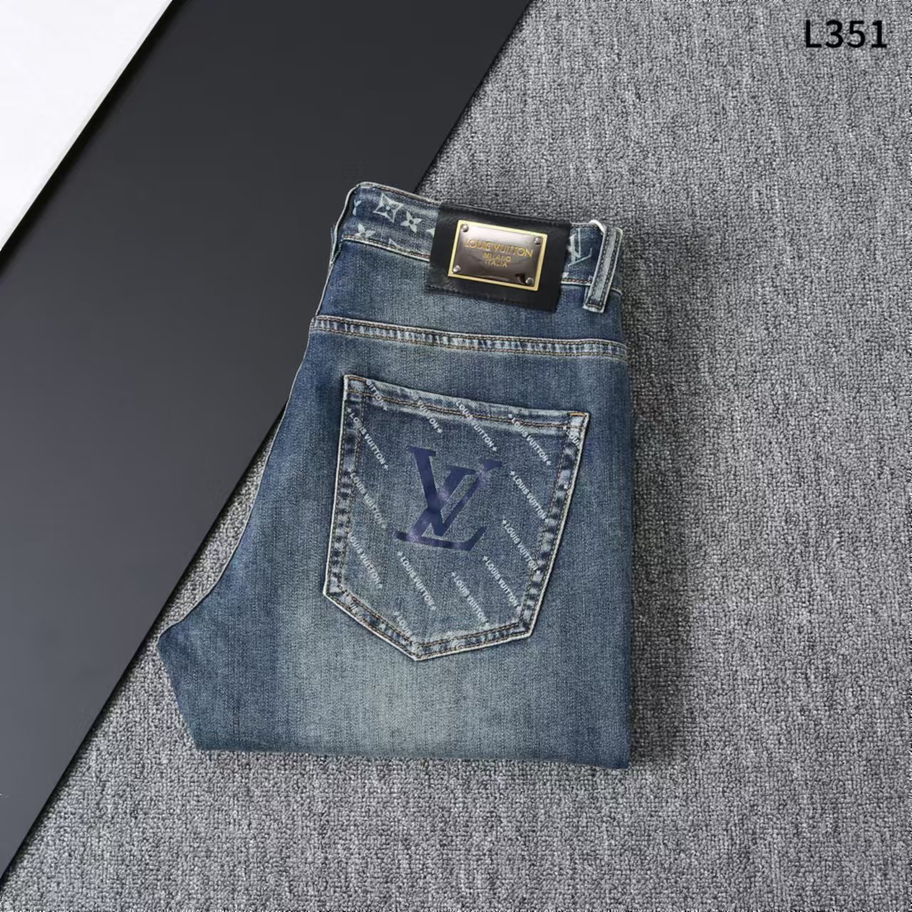 NO:128336,Spring and summer model number L351 size 29-40, alexander wang19860909春夏款 款号L351 尺码29-40,,alexander wang,Men's clothing