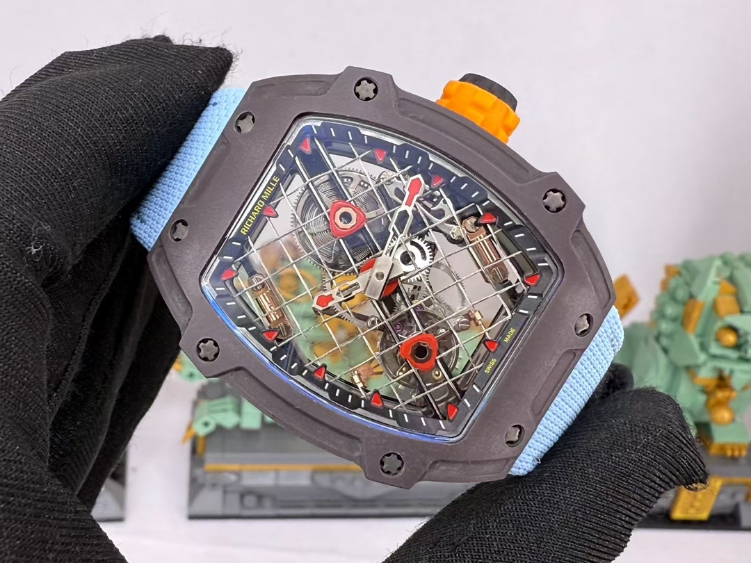 NO:924210,Modified RM27-04 tourbillon, original data case, a gift for the 10th anniversary of the cooperation between Rafael and Nadal, the most expensive tennis racket in the world, limited to 50 pieces globally, a 10-million-dollar watch worth the price of cabbage [seduce][seduce][seduce],19860909改装RM27-04陀飞轮 原装数据壳套 拉斐尔. 纳达尔合作十周年献礼之作 世界上最贵网球拍 全球限量50只 一千万豪表干成白菜价[勾引][勾引][勾引],,Watch