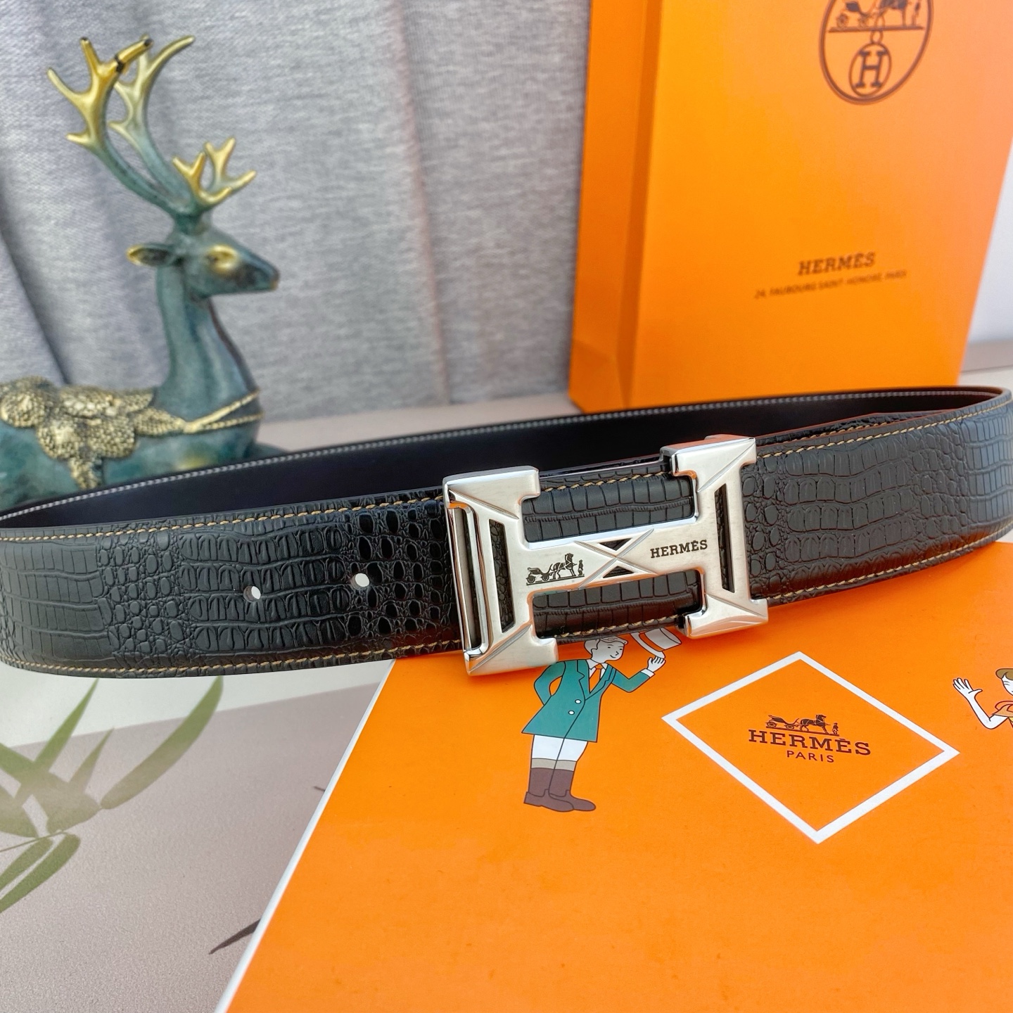 爱马仕💕 特种皮腰带系列 ，原厂五金精品不锈钢扣，手感柔软舒适 宽3.8CM。