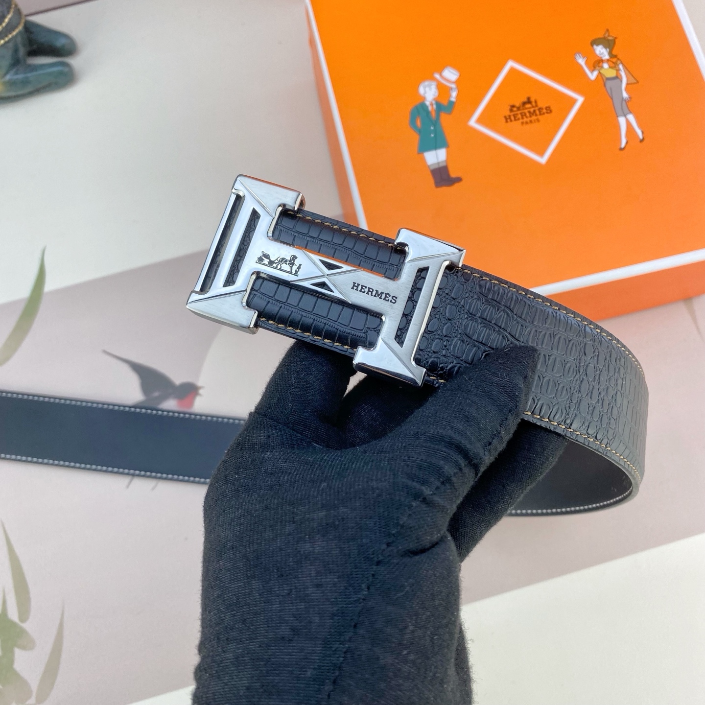 爱马仕💕 特种皮腰带系列 ，原厂五金精品不锈钢扣，手感柔软舒适 宽3.8CM。