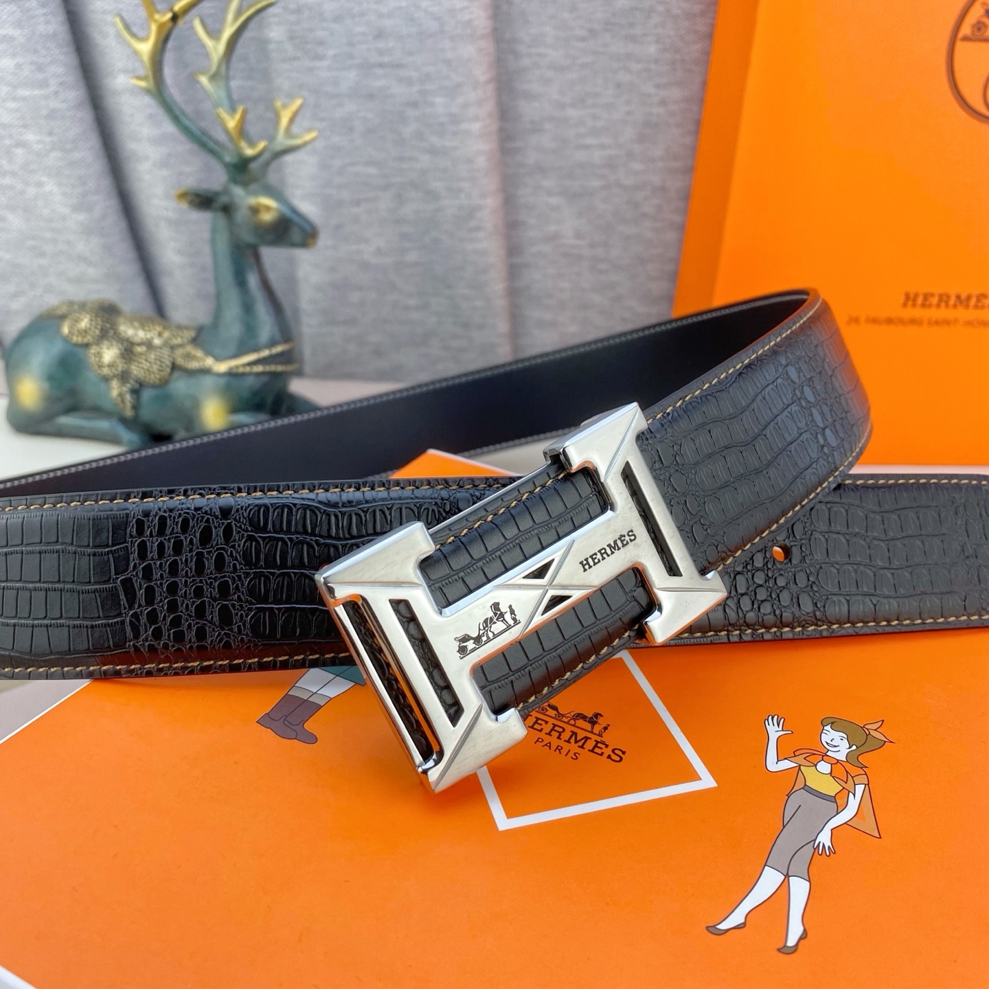 爱马仕💕 特种皮腰带系列 ，原厂五金精品不锈钢扣，手感柔软舒适 宽3.8CM。