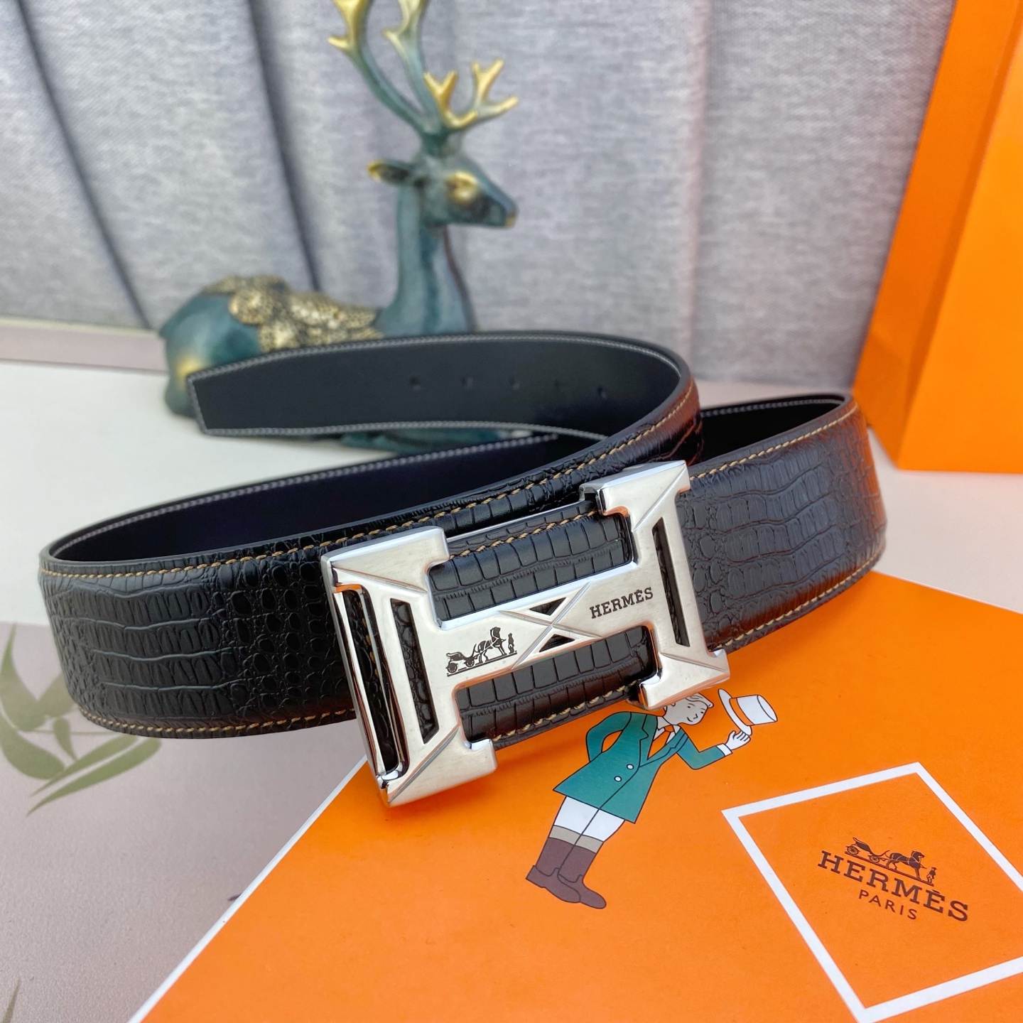 爱马仕💕 特种皮腰带系列 ，原厂五金精品不锈钢扣，手感柔软舒适 宽3.8CM。