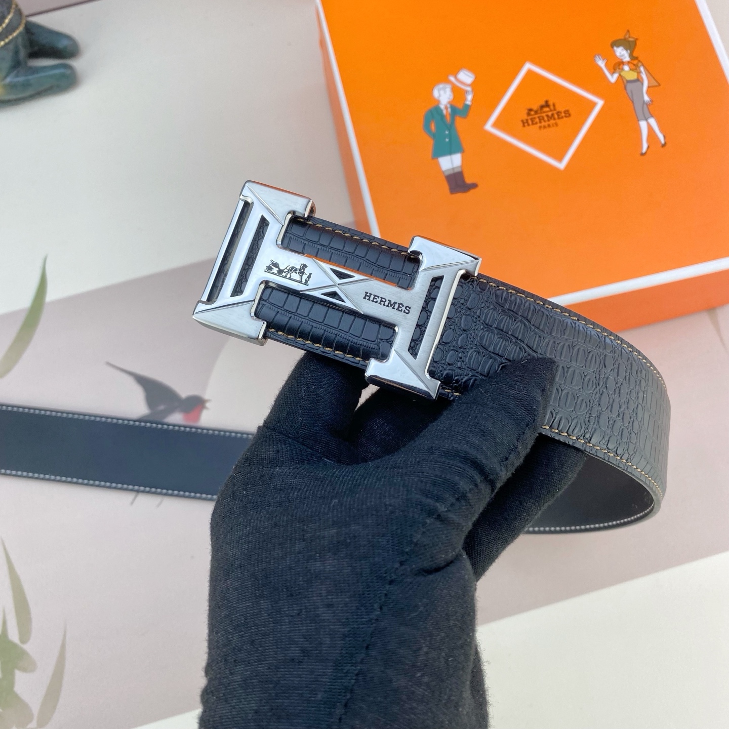 爱马仕💕 特种皮腰带系列 ，原厂五金精品不锈钢扣，手感柔软舒适 宽3.8CM。
