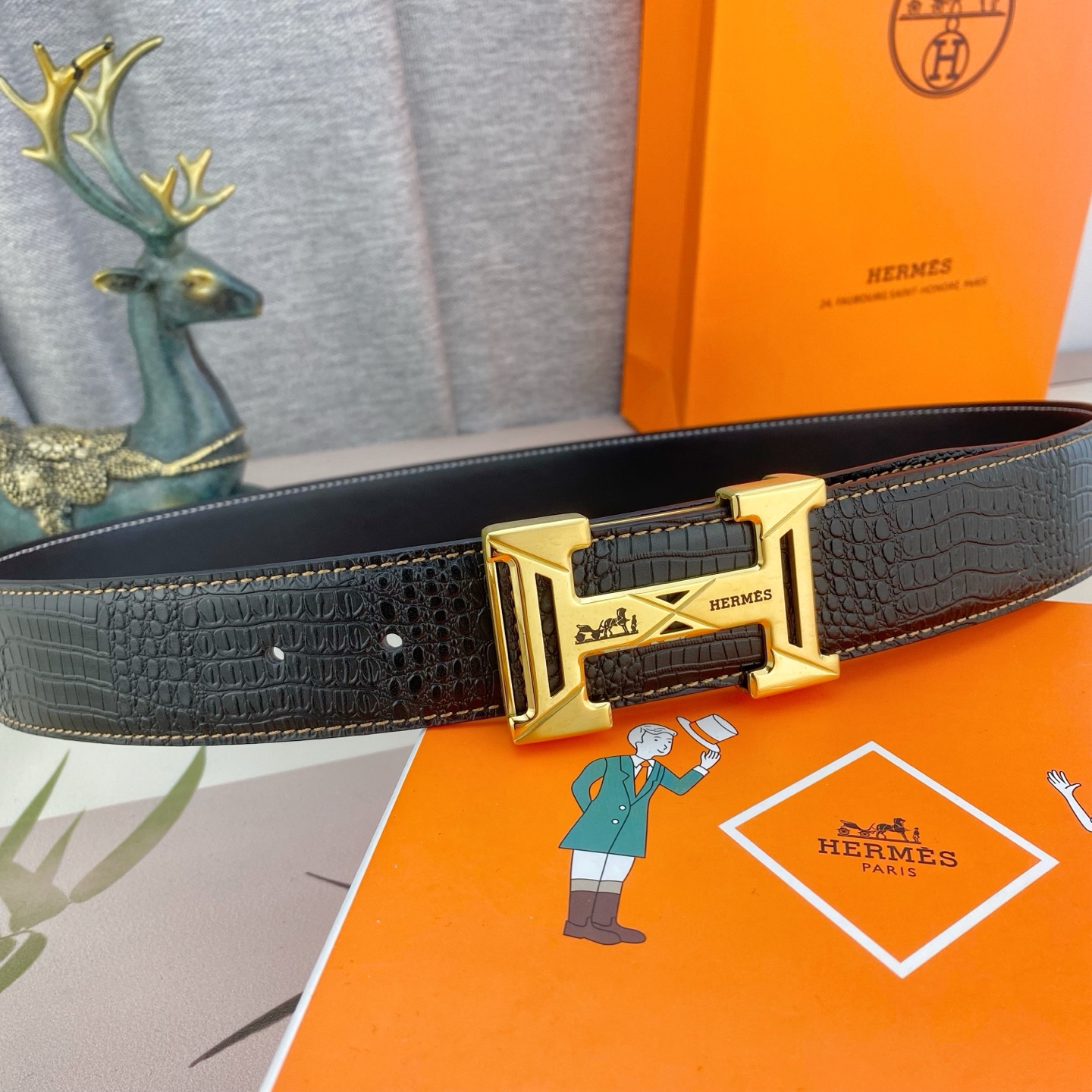 爱马仕💕 特种皮腰带系列 ，原厂五金精品不锈钢扣，手感柔软舒适 宽3.8CM。