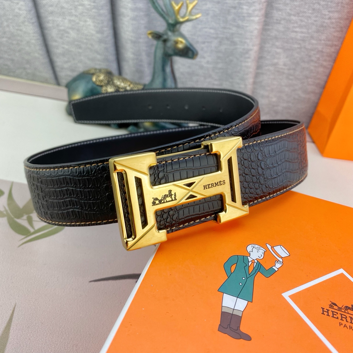 爱马仕💕 特种皮腰带系列 ，原厂五金精品不锈钢扣，手感柔软舒适 宽3.8CM。