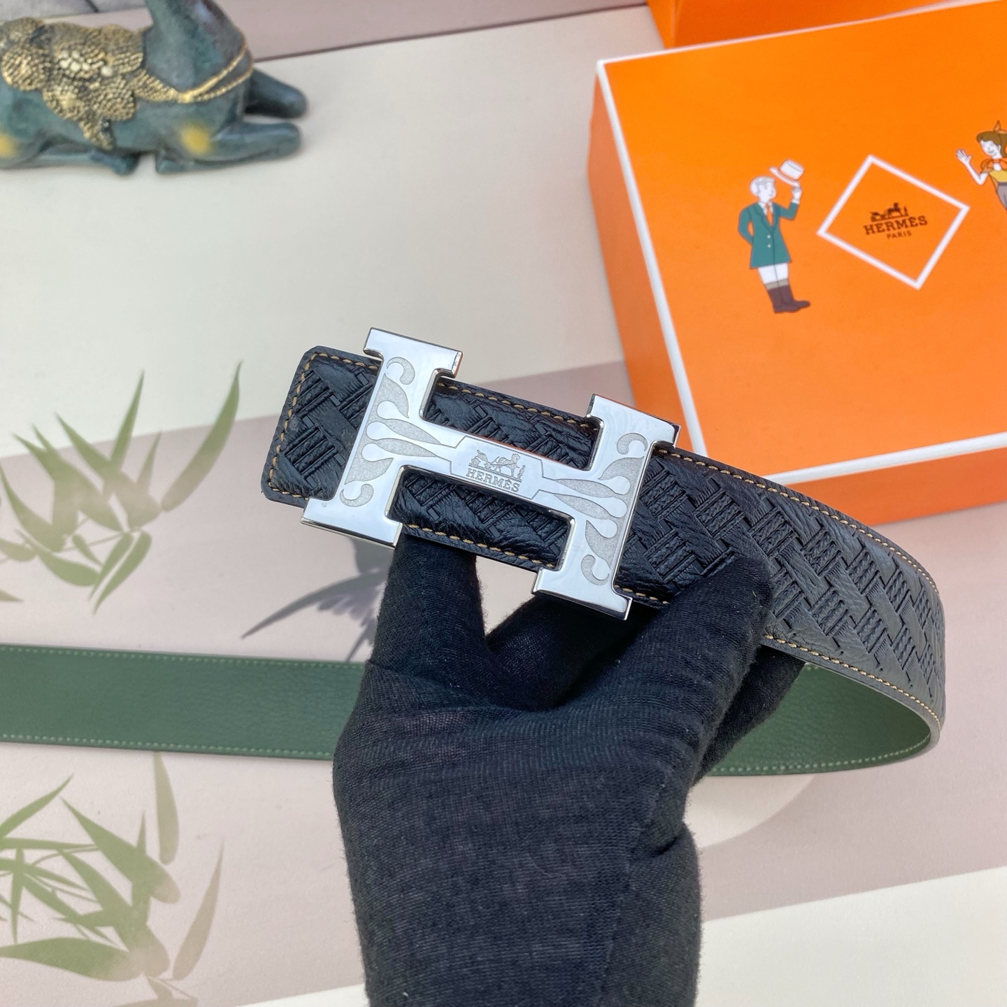 爱马仕💕 特种皮腰带系列 ，原厂五金精品不锈钢扣，手感柔软舒适 宽3.8CM。