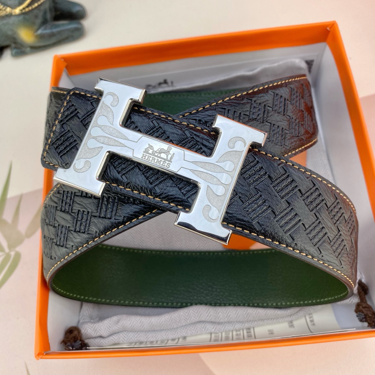 爱马仕💕 特种皮腰带系列 ，原厂五金精品不锈钢扣，手感柔软舒适 宽3.8CM。