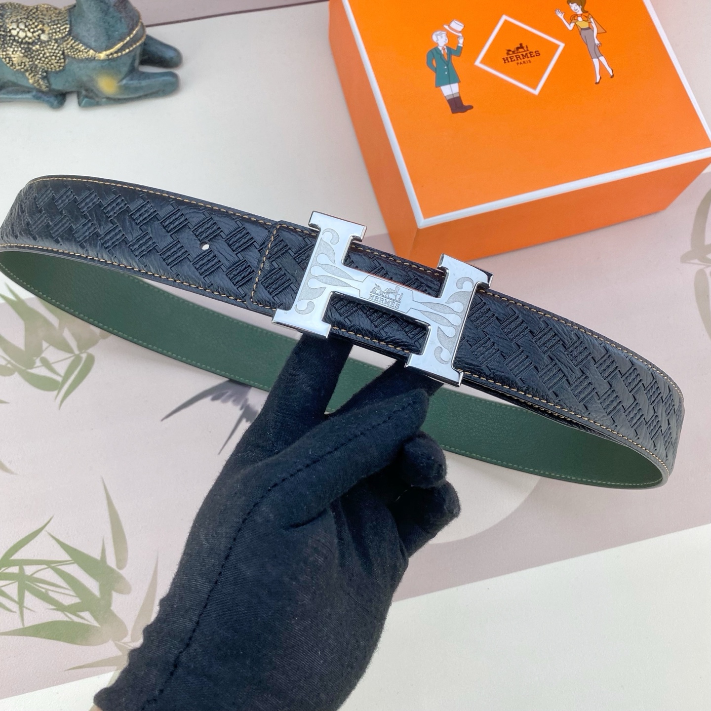 爱马仕💕 特种皮腰带系列 ，原厂五金精品不锈钢扣，手感柔软舒适 宽3.8CM。