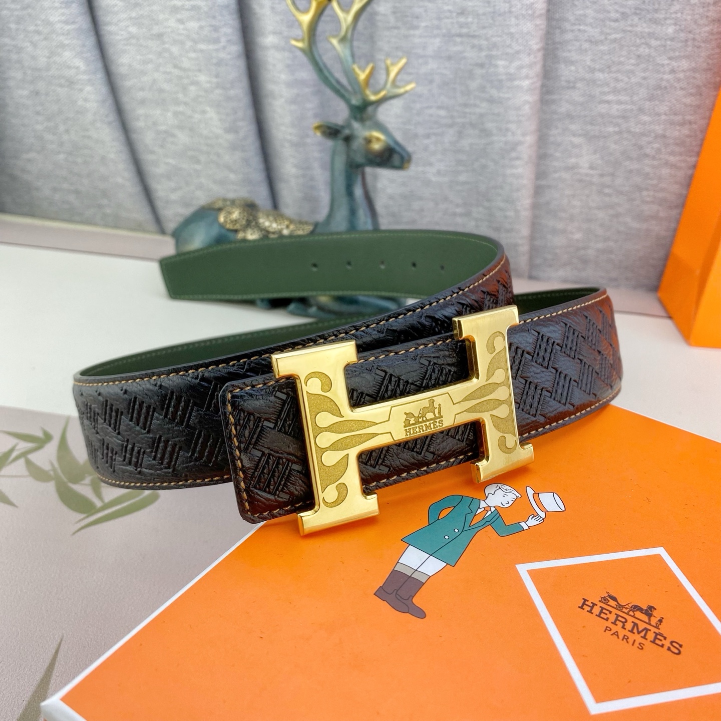 爱马仕💕 特种皮腰带系列 ，原厂五金精品不锈钢扣，手感柔软舒适 宽3.8CM。