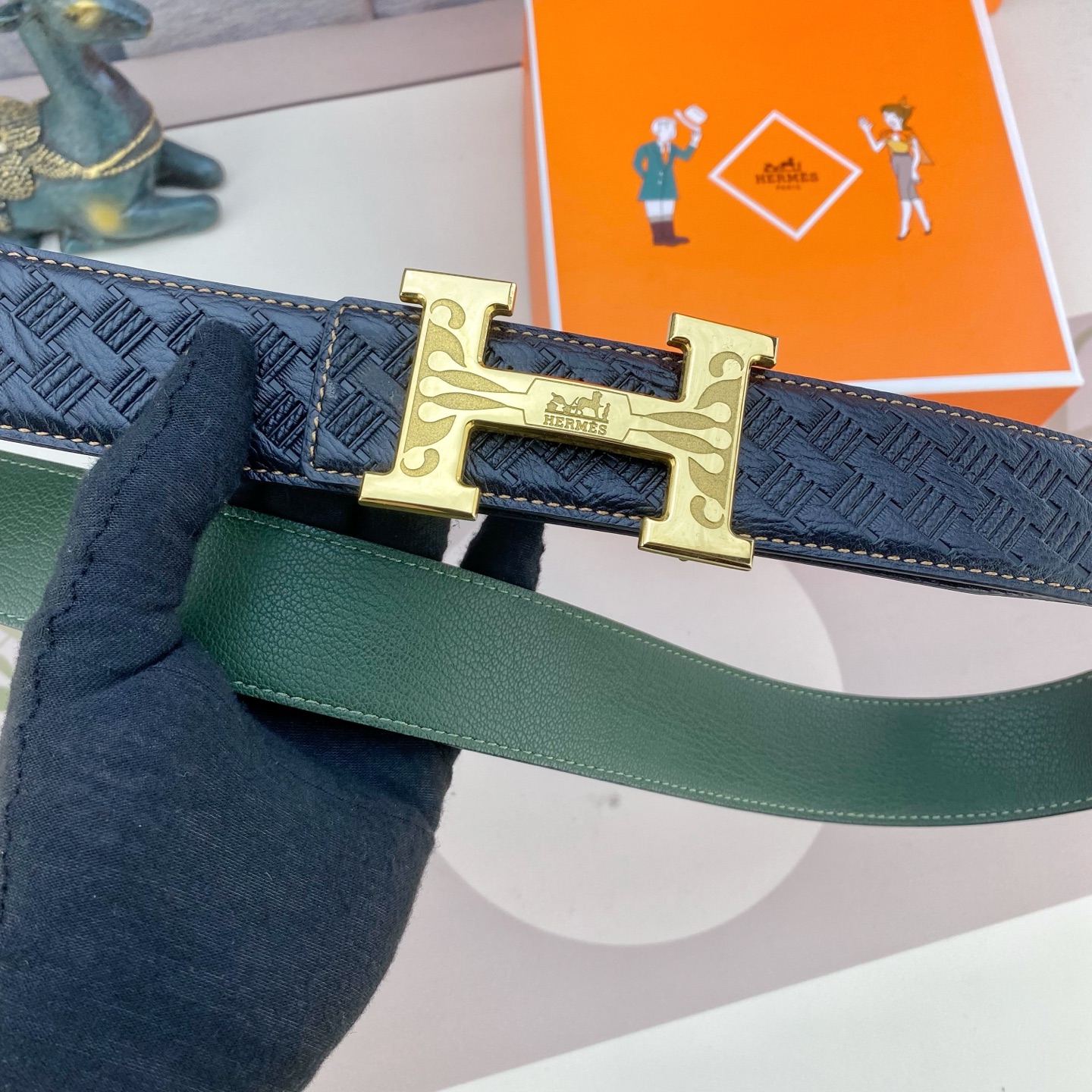 爱马仕💕 特种皮腰带系列 ，原厂五金精品不锈钢扣，手感柔软舒适 宽3.8CM。