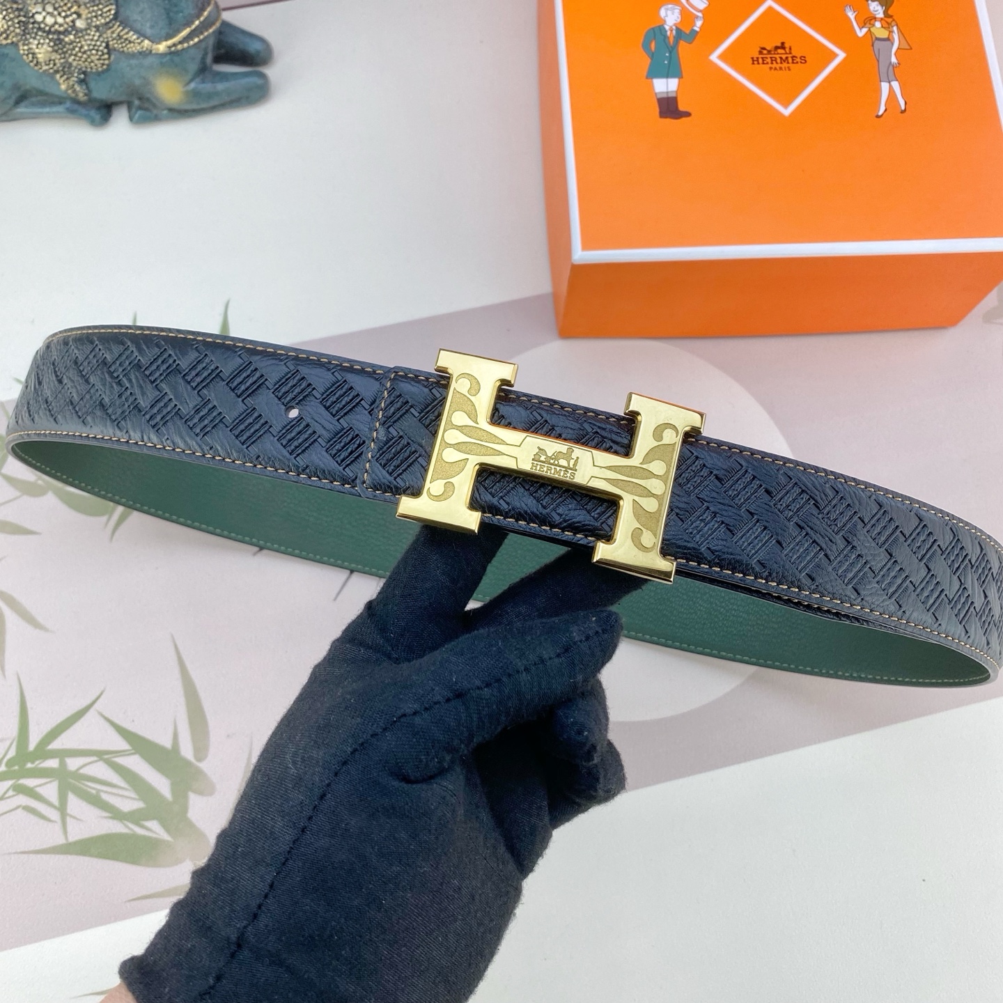 爱马仕💕 特种皮腰带系列 ，原厂五金精品不锈钢扣，手感柔软舒适 宽3.8CM。