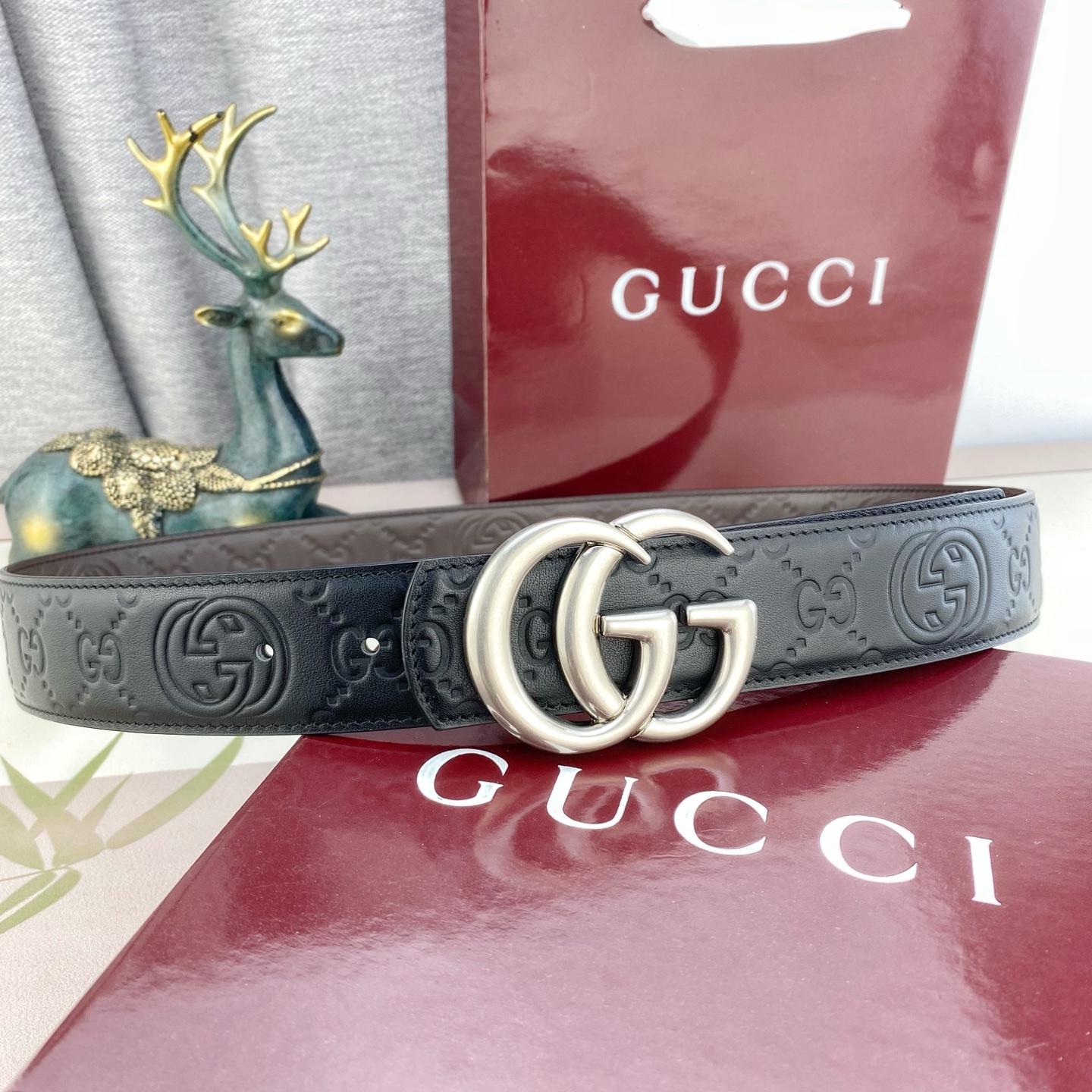 古奇💕 特种皮腰带系列 ，原厂五金精品不锈钢扣，手感柔软舒适 宽3.8CM。