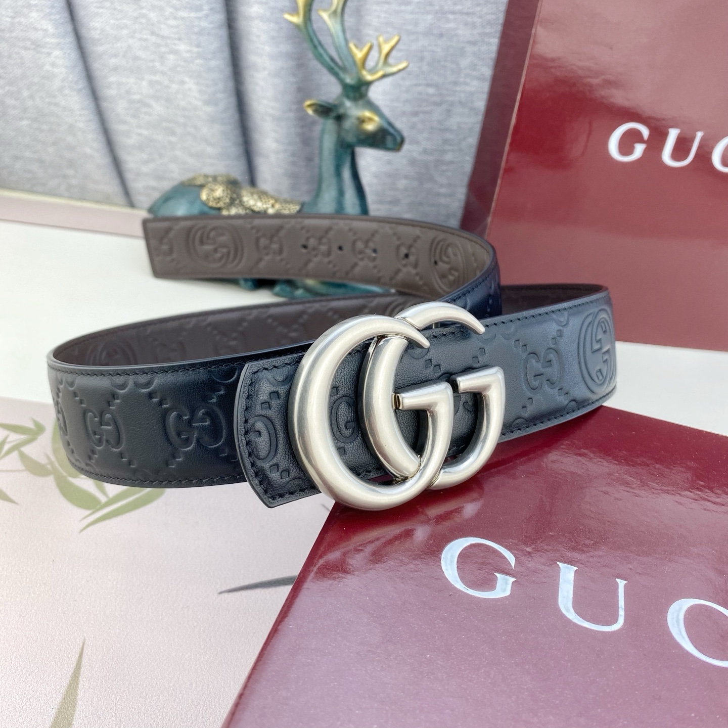 古奇💕 特种皮腰带系列 ，原厂五金精品不锈钢扣，手感柔软舒适 宽3.8CM。