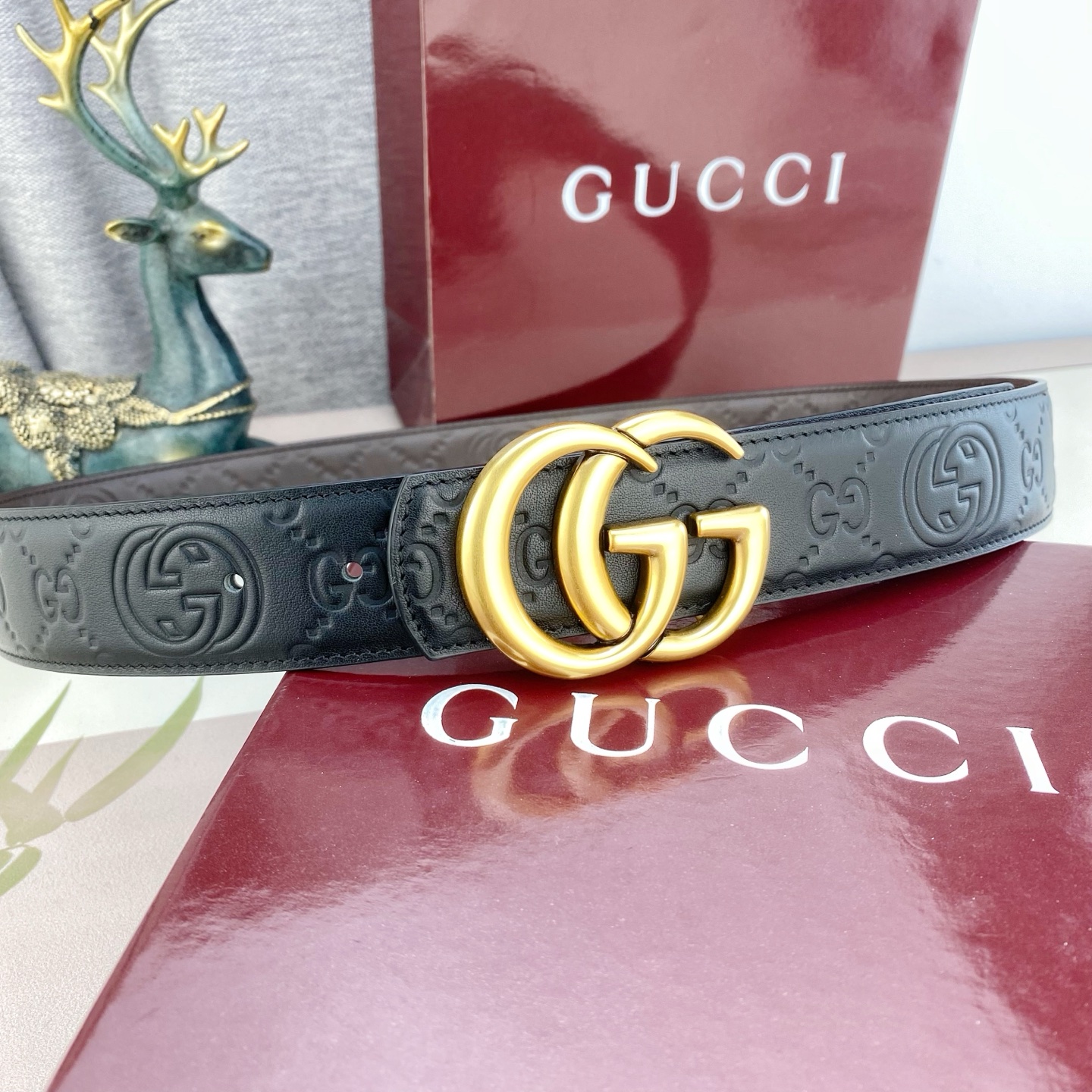 古奇💕 特种皮腰带系列 ，原厂五金精品不锈钢扣，手感柔软舒适 宽3.8CM。