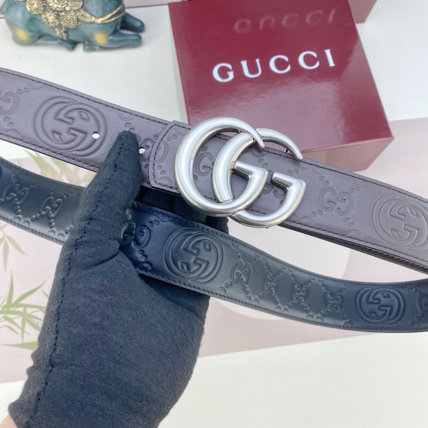 古奇💕 特种皮腰带系列 ，原厂五金精品不锈钢扣，手感柔软舒适 宽3.8CM。