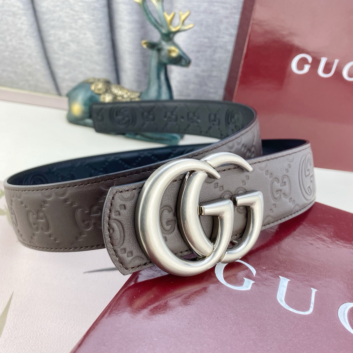 古奇💕 特种皮腰带系列 ，原厂五金精品不锈钢扣，手感柔软舒适 宽3.8CM。