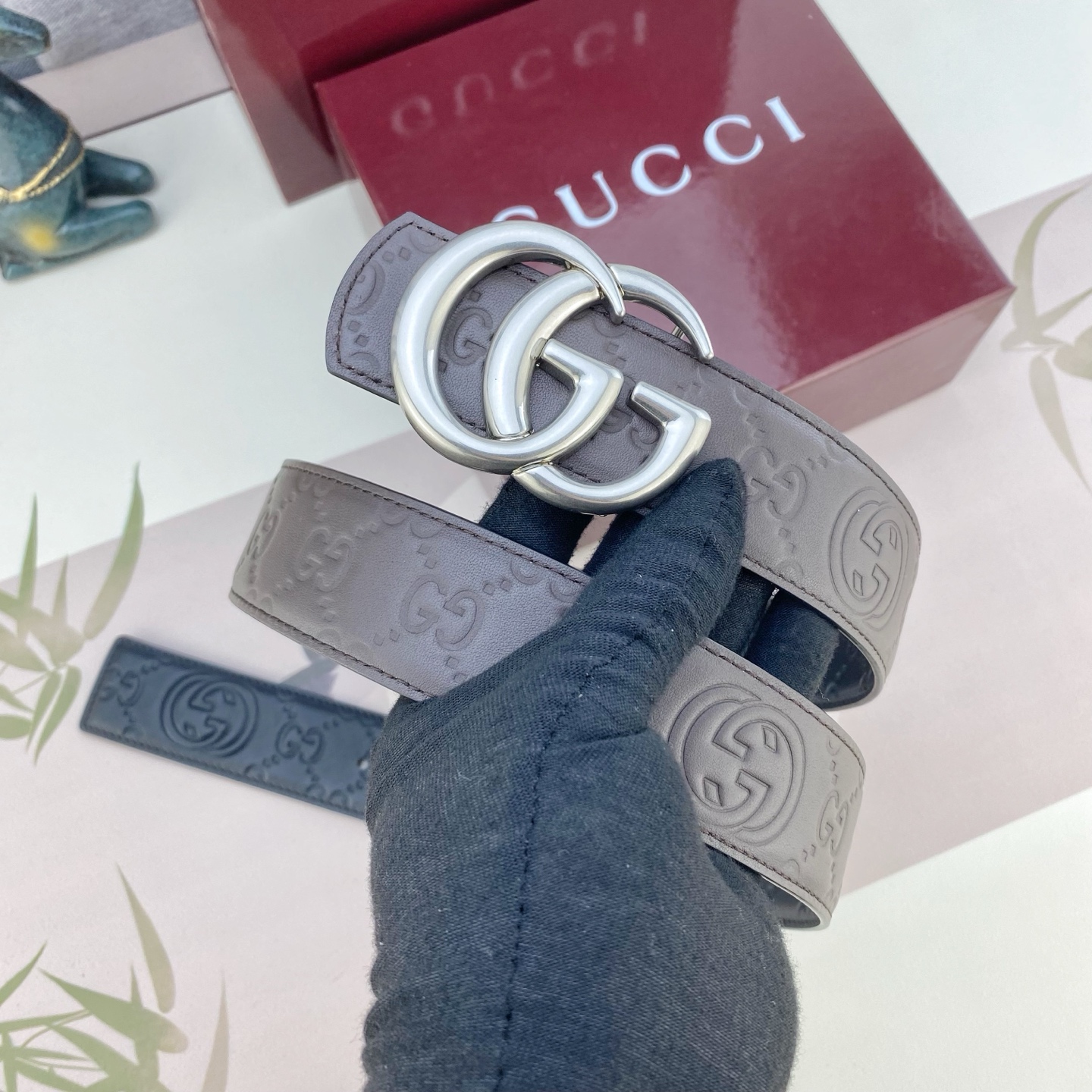 古奇💕 特种皮腰带系列 ，原厂五金精品不锈钢扣，手感柔软舒适 宽3.8CM。