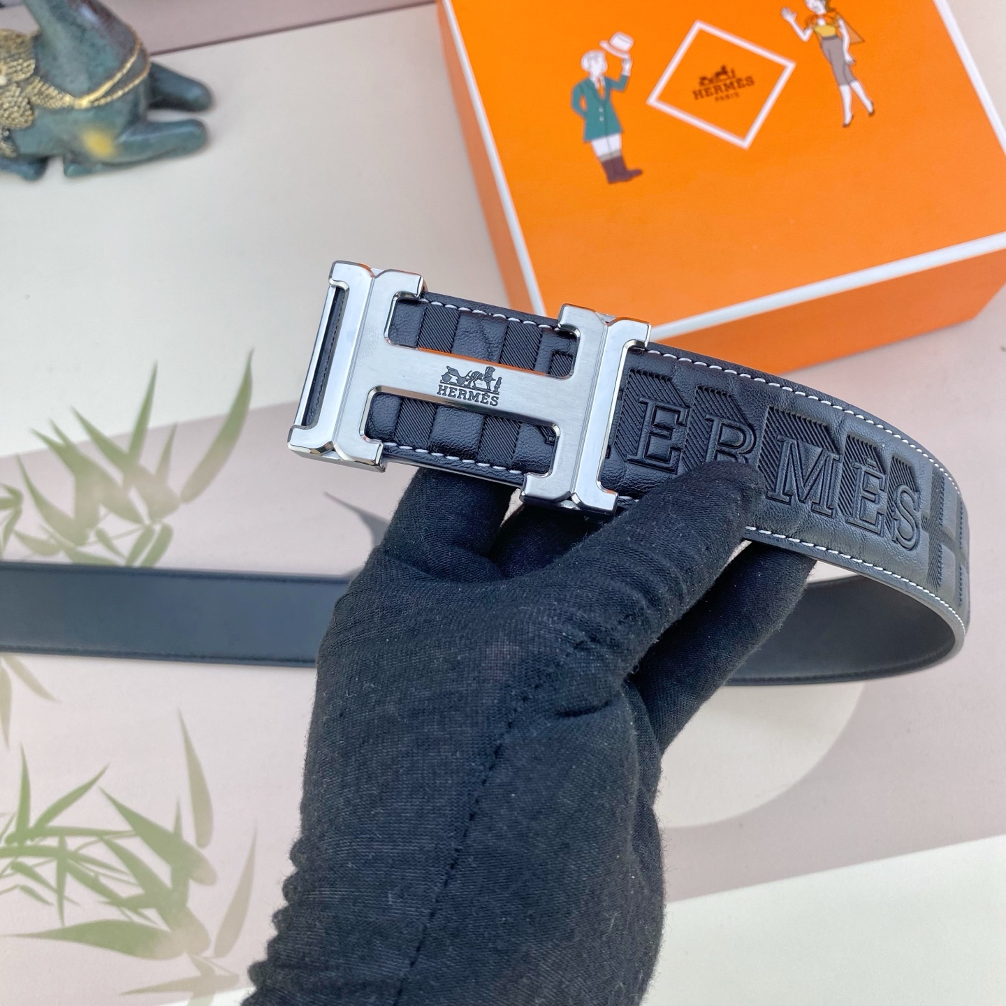 爱马仕💕 特种皮腰带系列 ，原厂五金精品不锈钢扣，手感柔软舒适 宽3.8CM。