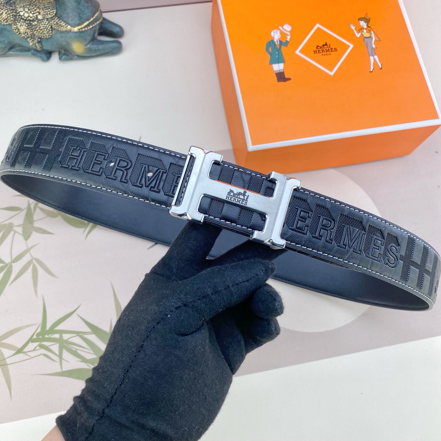 爱马仕💕 特种皮腰带系列 ，原厂五金精品不锈钢扣，手感柔软舒适 宽3.8CM。