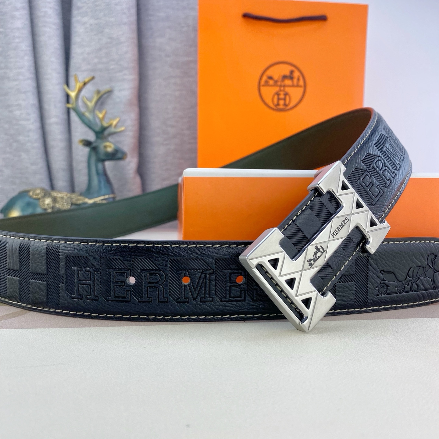 爱马仕💕 特种皮腰带系列 ，原厂五金精品不锈钢扣，手感柔软舒适 宽3.8CM。