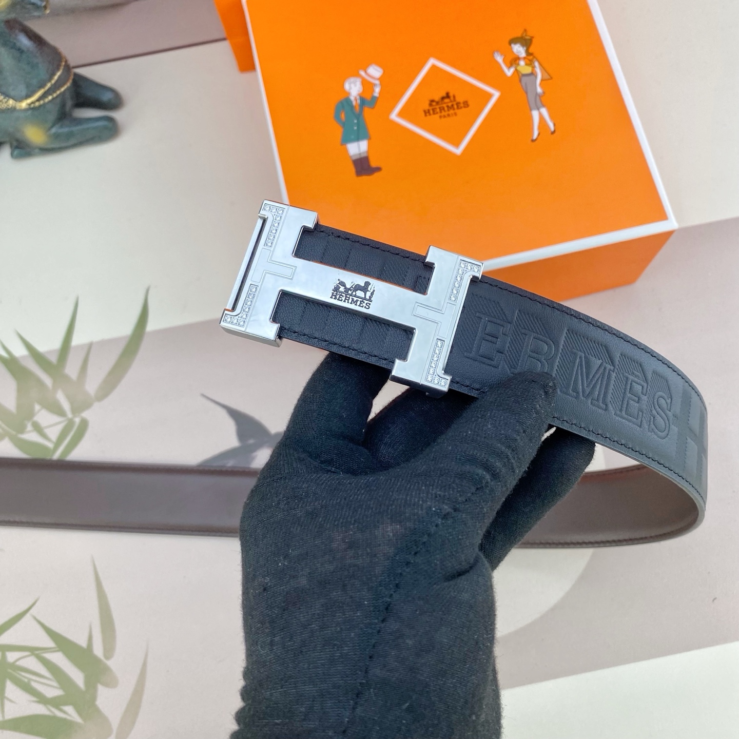 爱马仕💕 特种皮腰带系列 ，原厂五金精品不锈钢钻扣，手感柔软舒适 宽3.8CM。