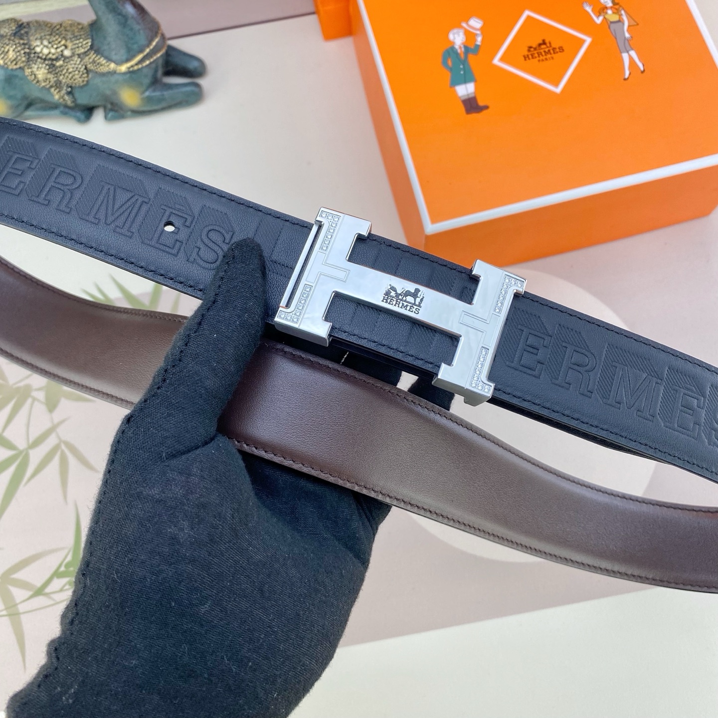 爱马仕💕 特种皮腰带系列 ，原厂五金精品不锈钢钻扣，手感柔软舒适 宽3.8CM。