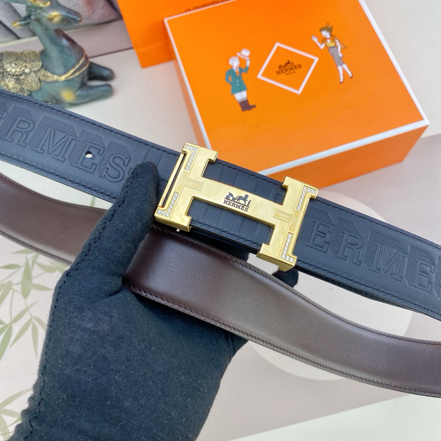 爱马仕💕 特种皮腰带系列 ，原厂五金精品不锈钢钻扣，手感柔软舒适 宽3.8CM。