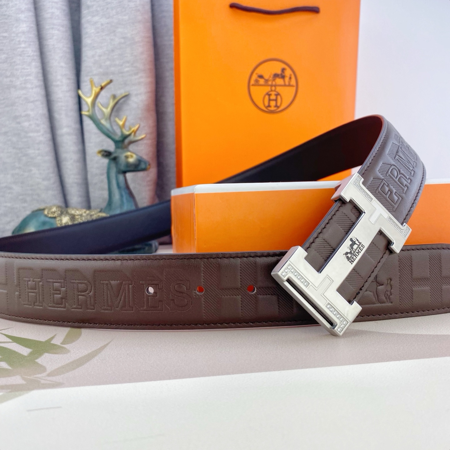 爱马仕💕 特种皮腰带系列 ，原厂五金精品不锈钢钻扣，手感柔软舒适 宽3.8CM。