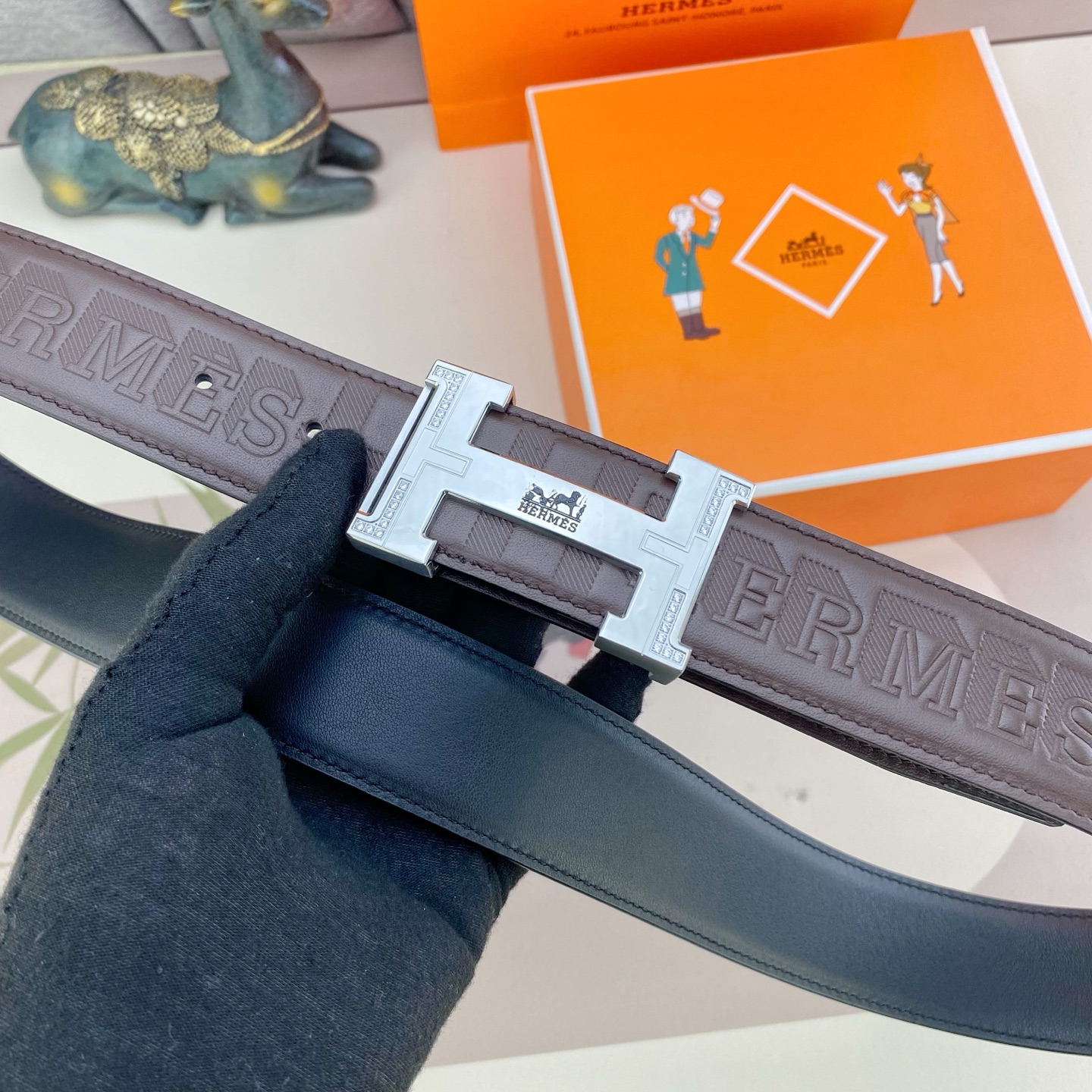爱马仕💕 特种皮腰带系列 ，原厂五金精品不锈钢钻扣，手感柔软舒适 宽3.8CM。