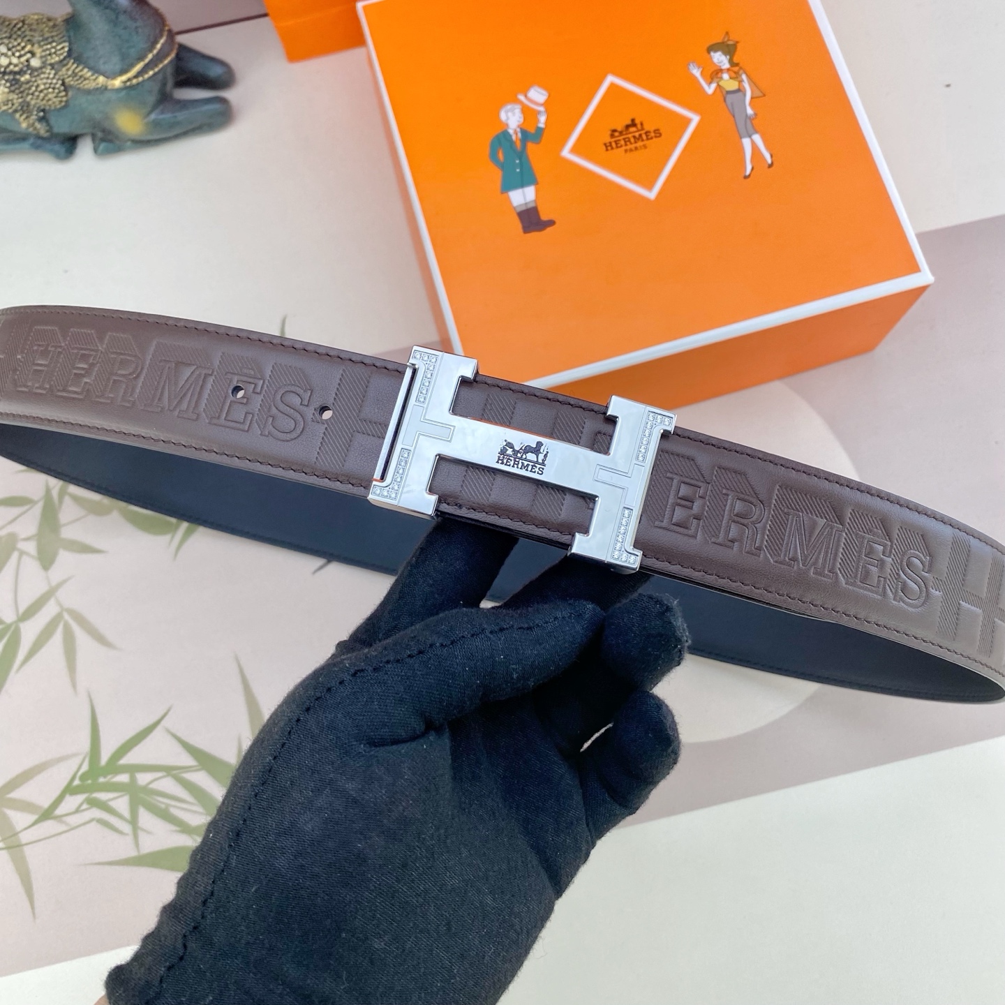 爱马仕💕 特种皮腰带系列 ，原厂五金精品不锈钢钻扣，手感柔软舒适 宽3.8CM。